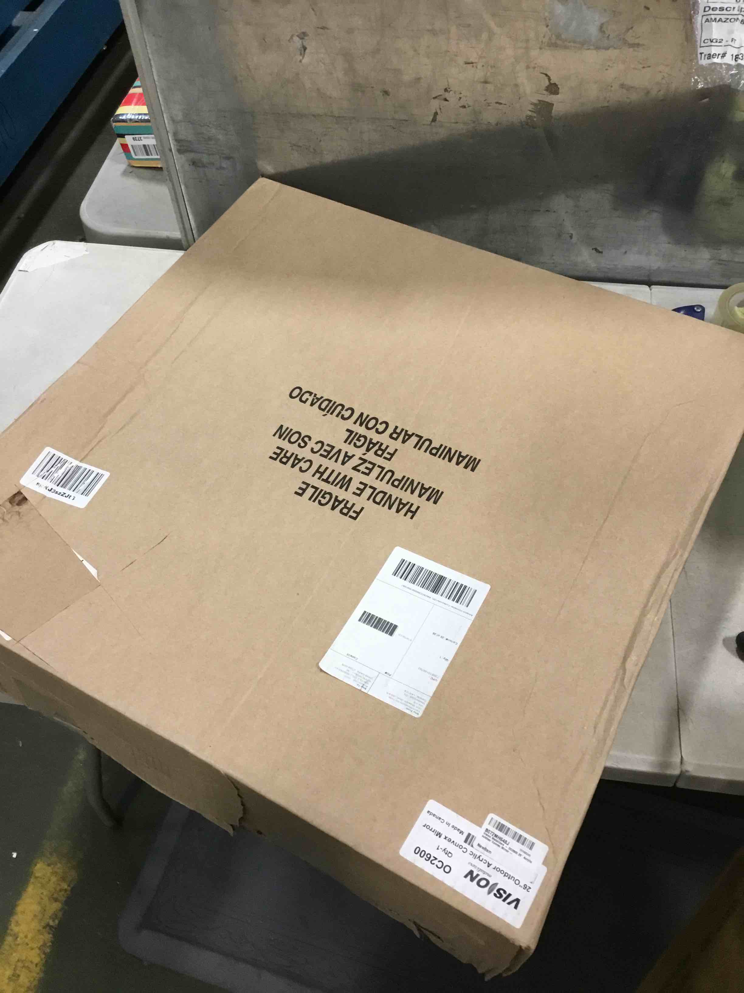https://s3.amazonaws.com/lotting-images-prod/bidfta/YEL5777795_1706534988370.jpeg