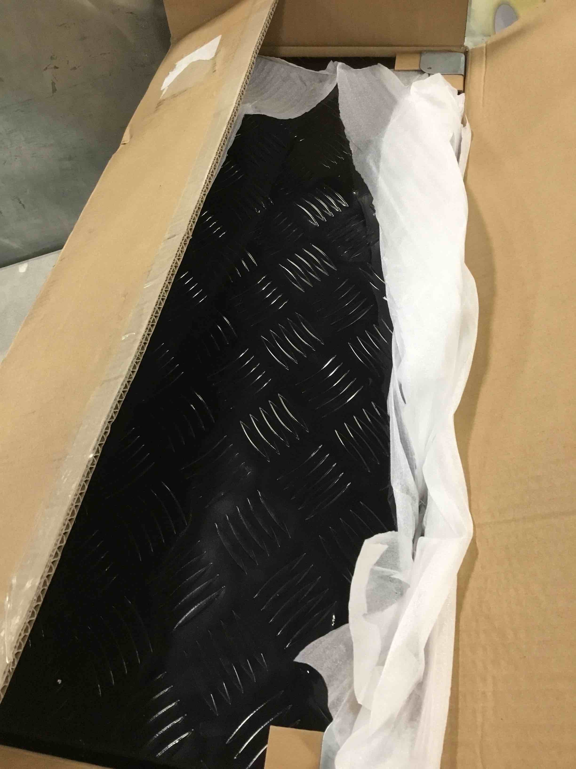 https://s3.amazonaws.com/lotting-images-prod/bidfta/YEL5777846_1706546818925.jpeg