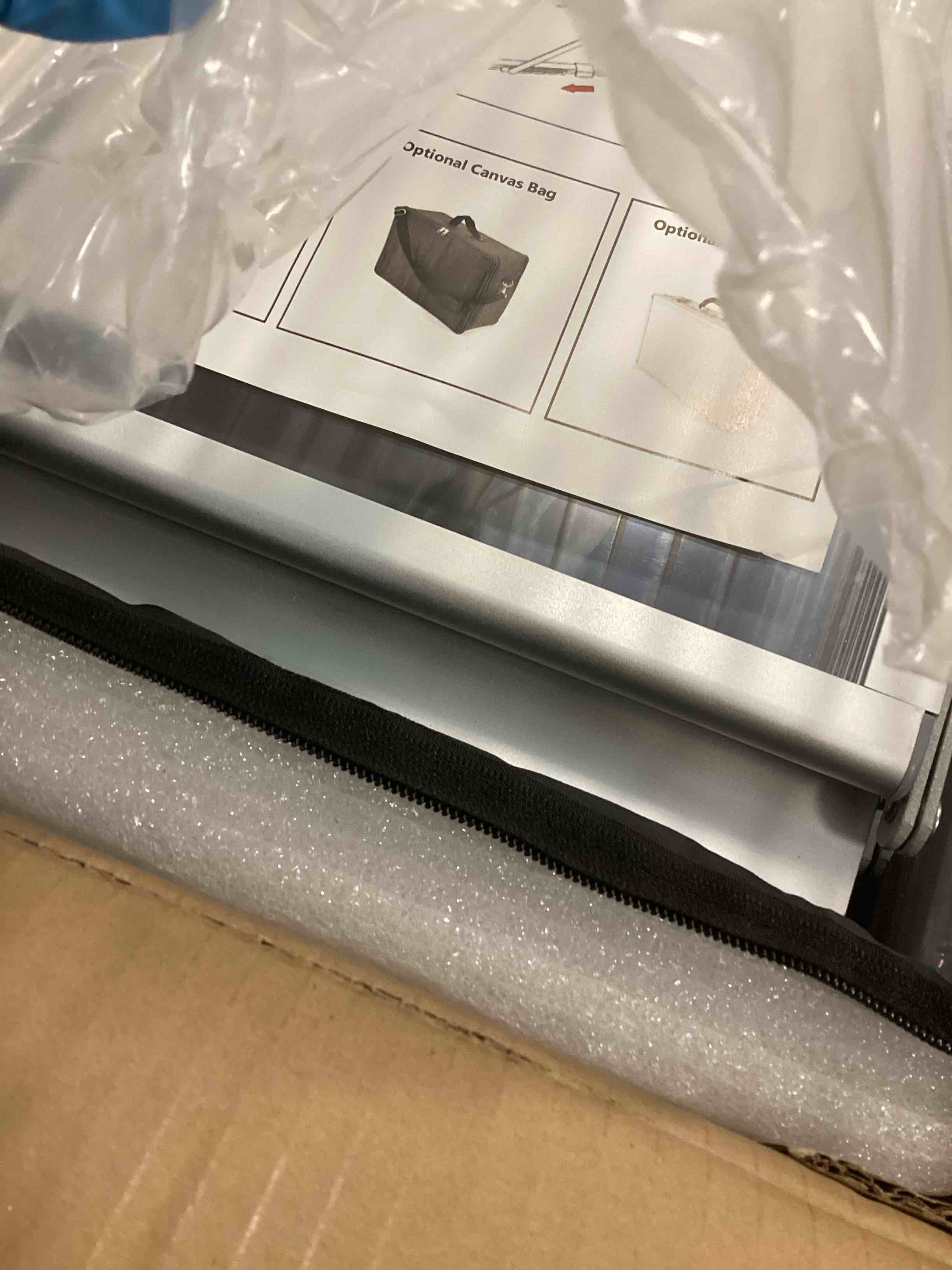 https://s3.amazonaws.com/lotting-images-prod/bidfta/YEL5778791_1706193327066.jpeg