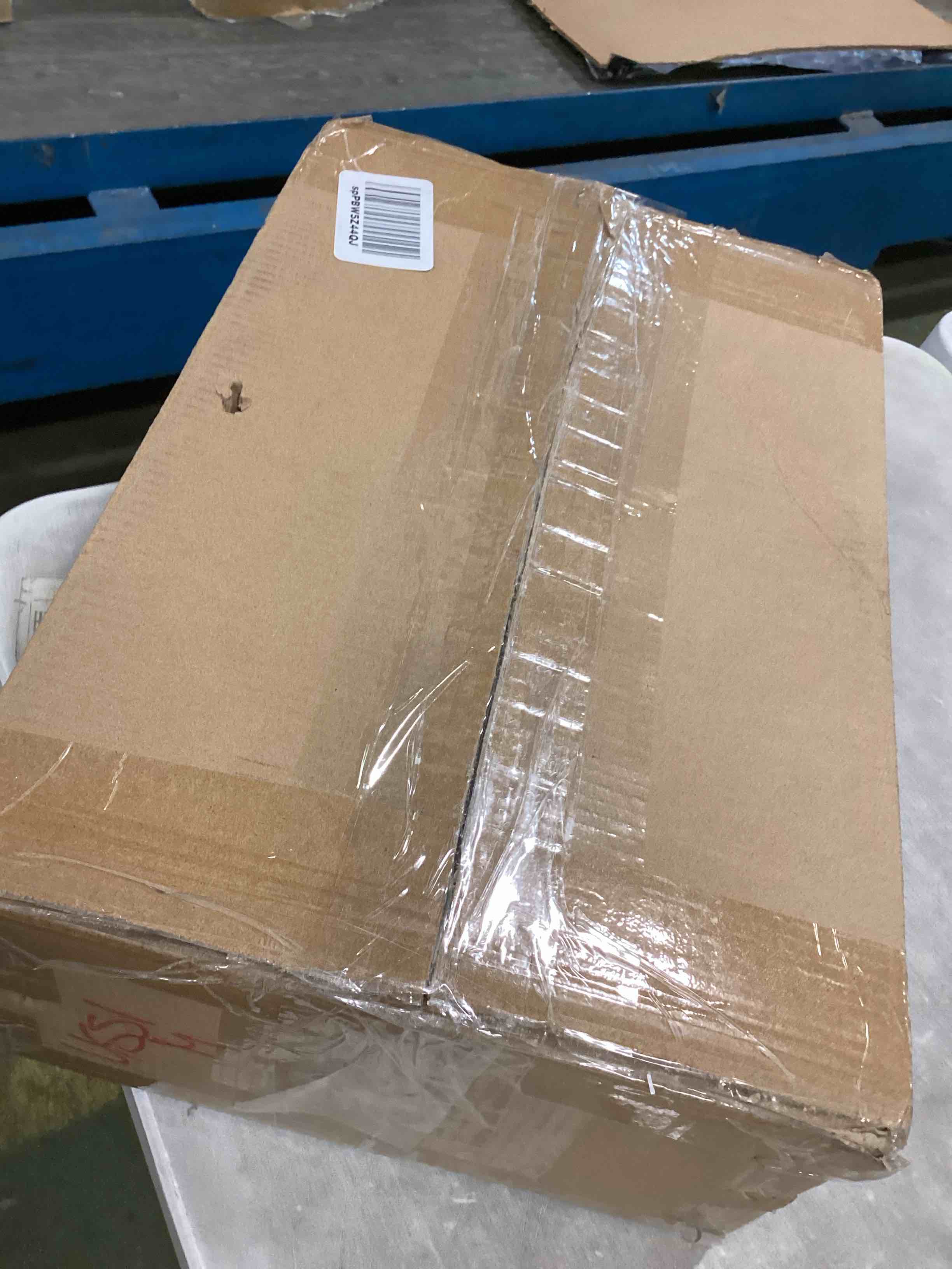 https://s3.amazonaws.com/lotting-images-prod/bidfta/YEL5778791_1706193344336.jpeg