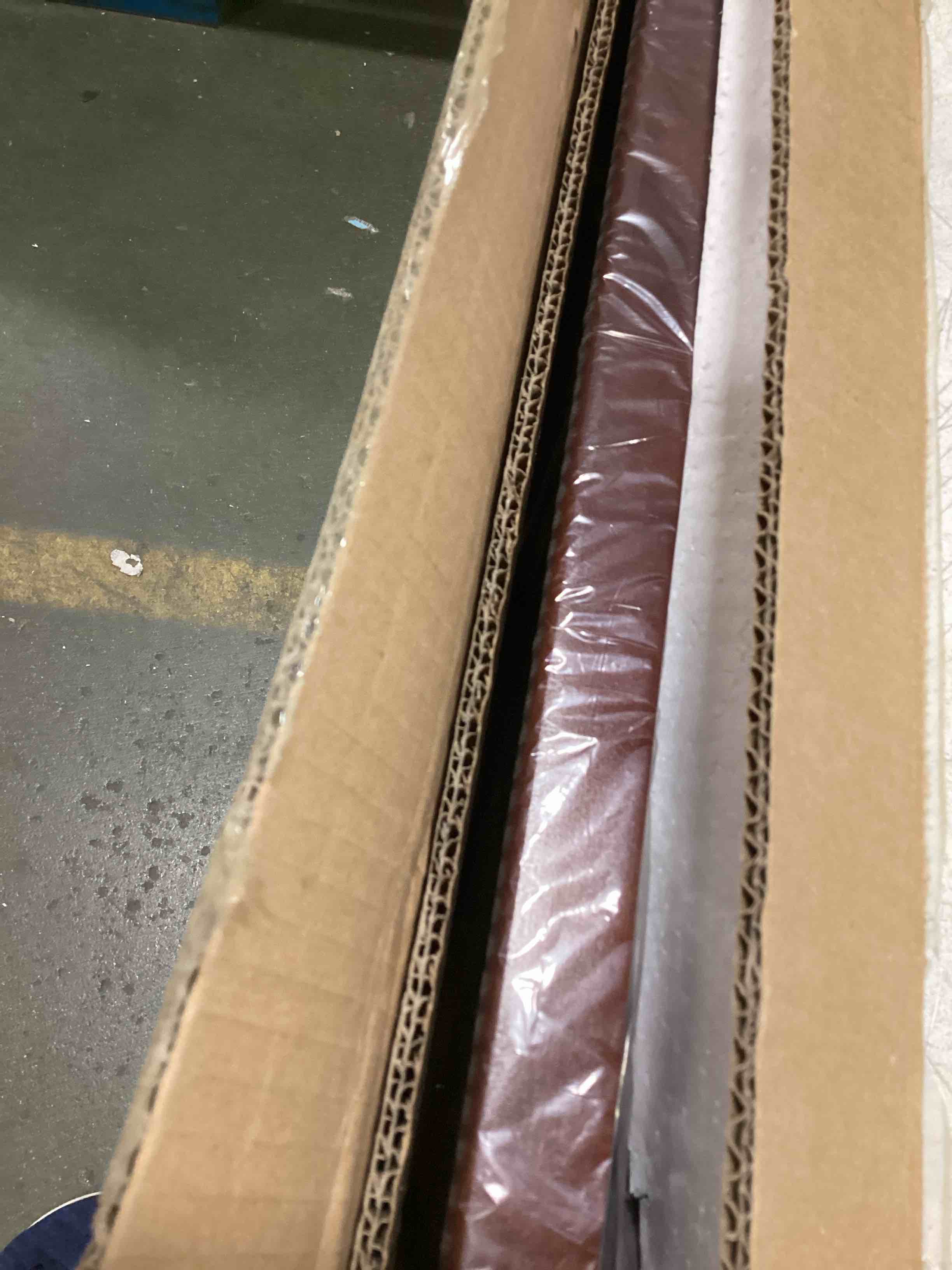 https://s3.amazonaws.com/lotting-images-prod/bidfta/YEL5779341_1706535241353.jpeg