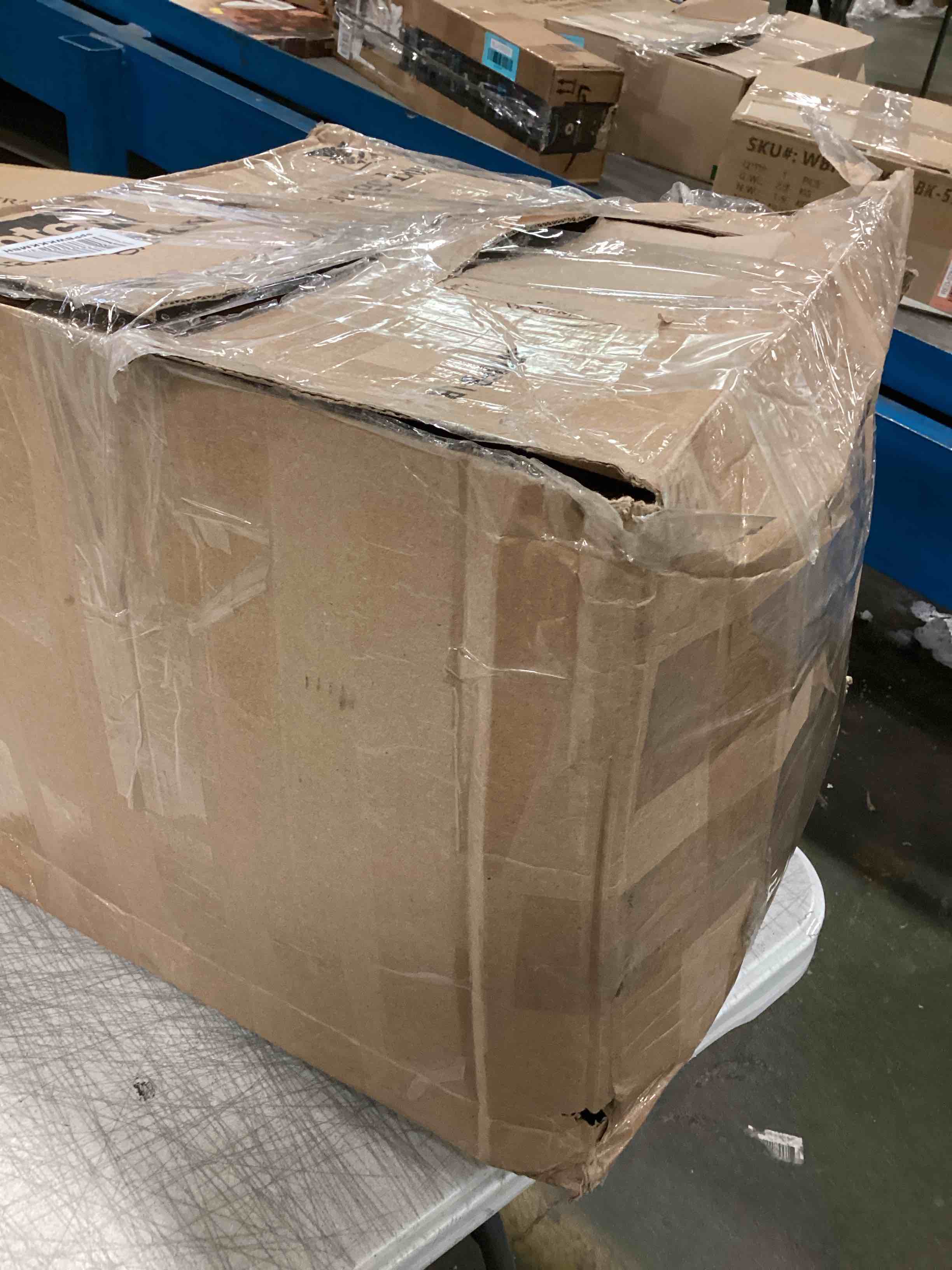 https://s3.amazonaws.com/lotting-images-prod/bidfta/YEL5779604_1706622232179.jpeg