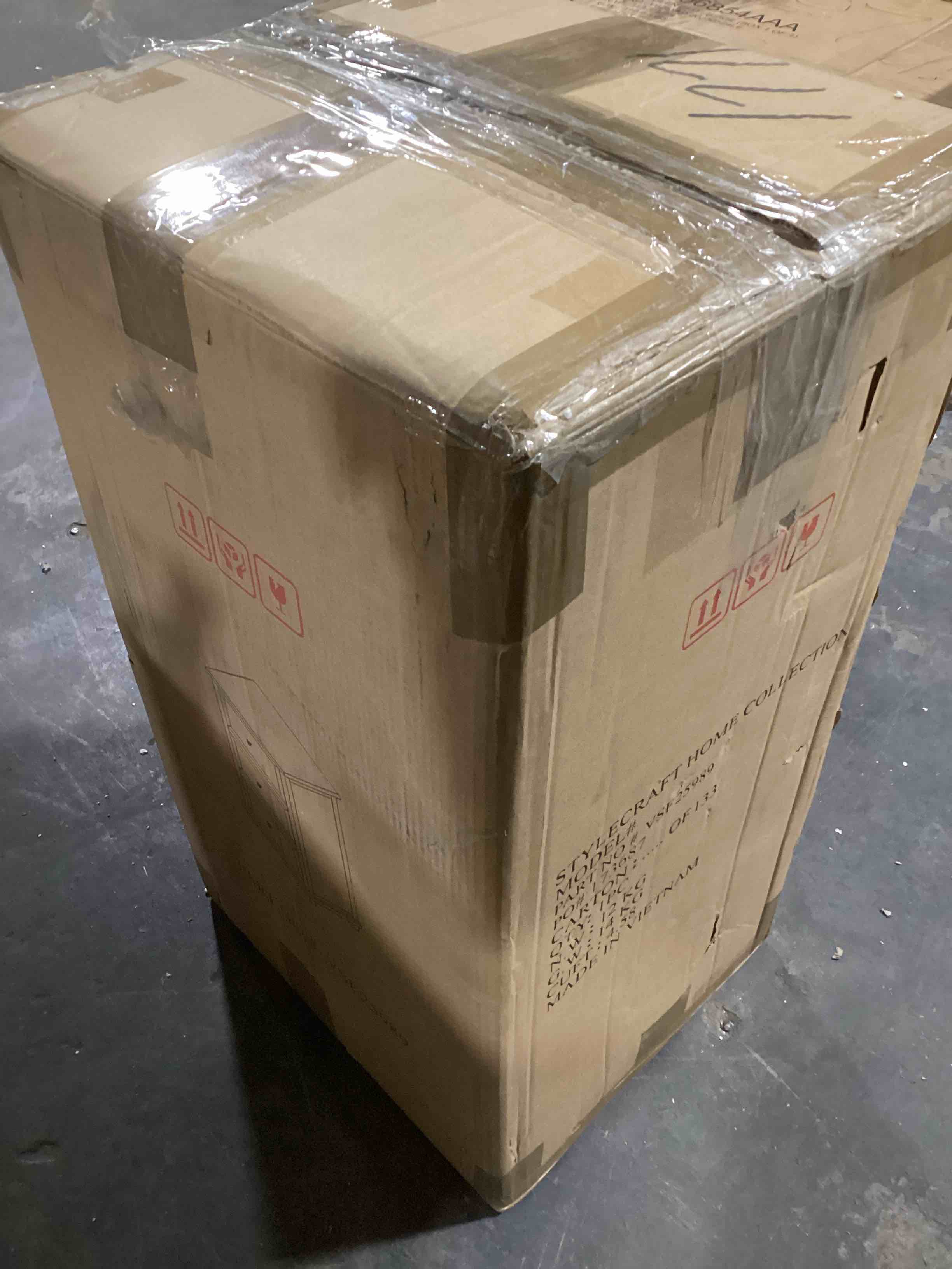 https://s3.amazonaws.com/lotting-images-prod/bidfta/YEL5781320_1708460911671.jpeg