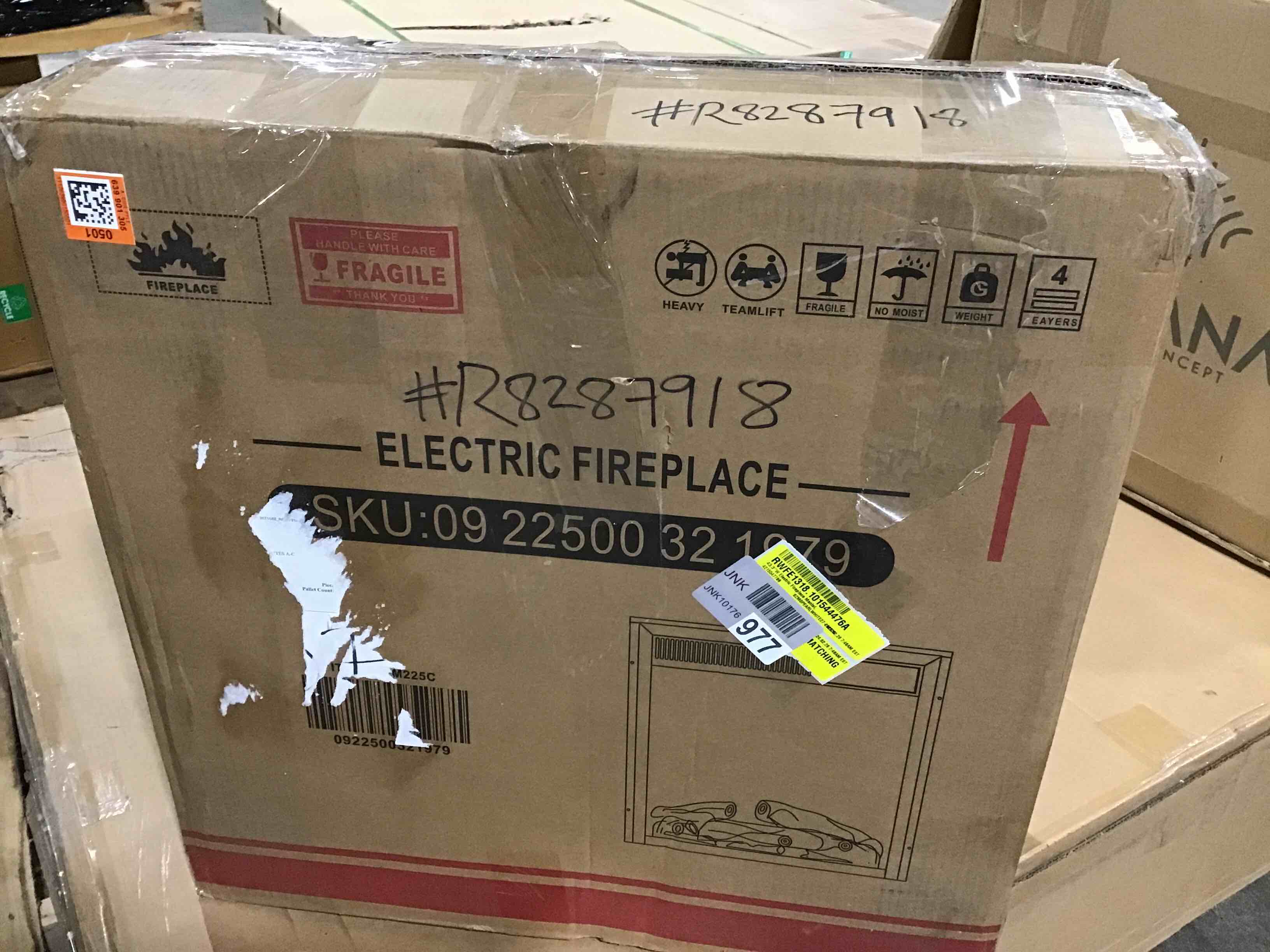 https://s3.amazonaws.com/lotting-images-prod/bidfta/YEL5783400_1709582912345.jpeg