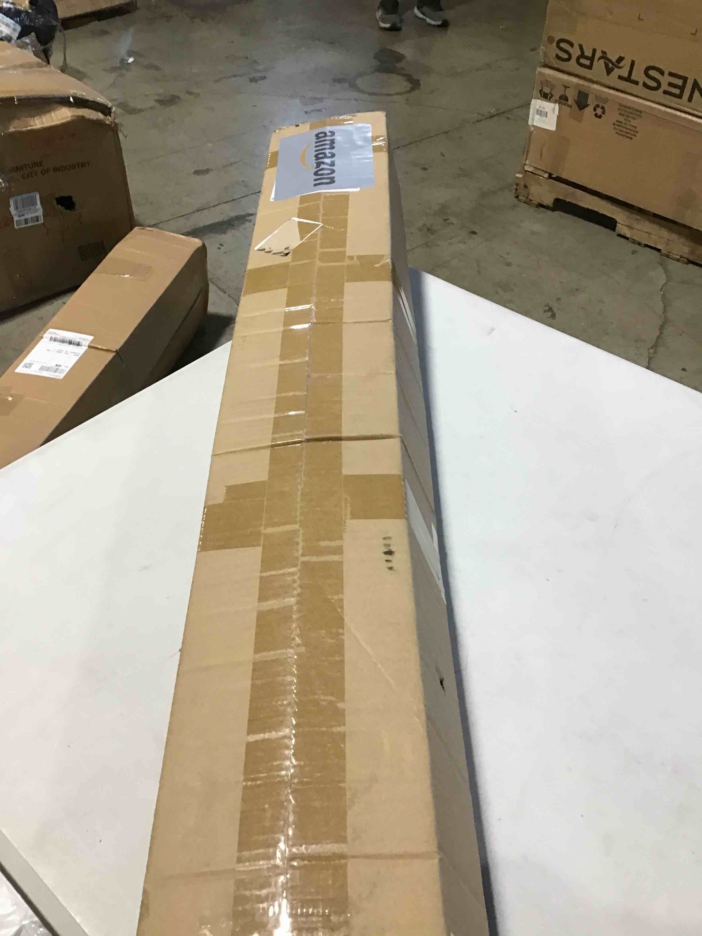https://s3.amazonaws.com/lotting-images-prod/bidfta/YEL5784158_1710249480299.jpeg