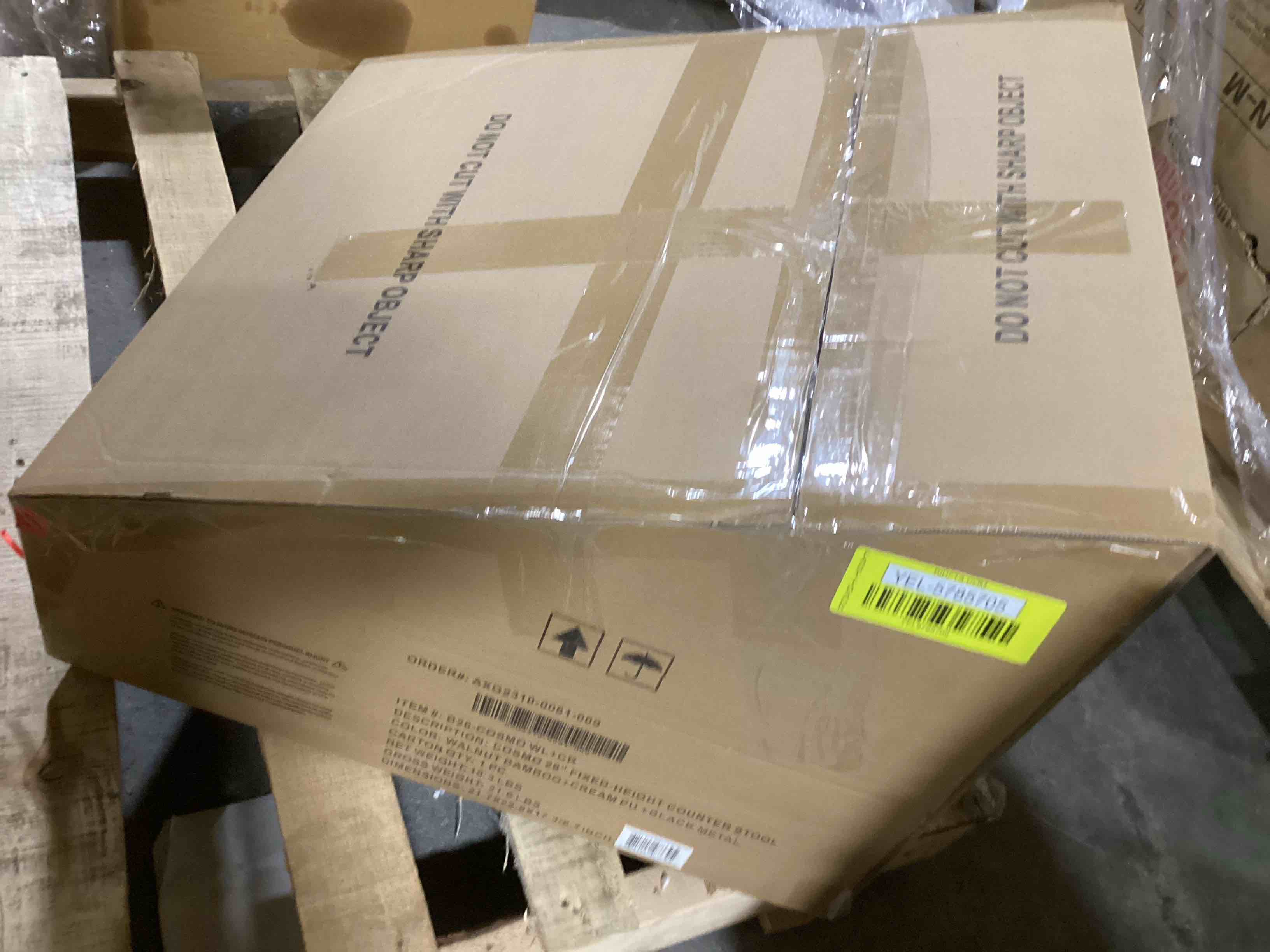 https://s3.amazonaws.com/lotting-images-prod/bidfta/YEL5785705_1709916518042.jpeg