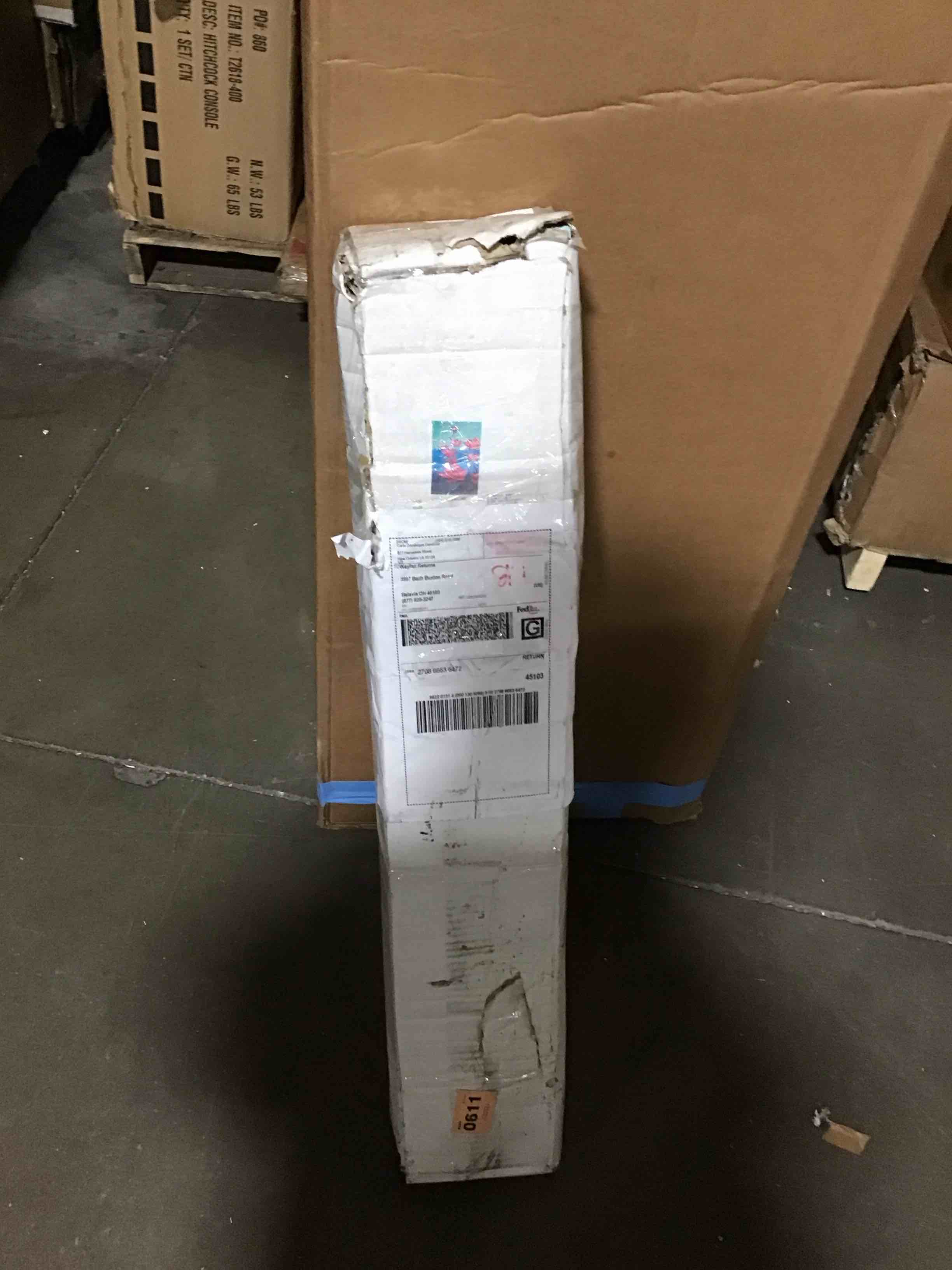 https://s3.amazonaws.com/lotting-images-prod/bidfta/YEL5787540_1709136426399.jpeg