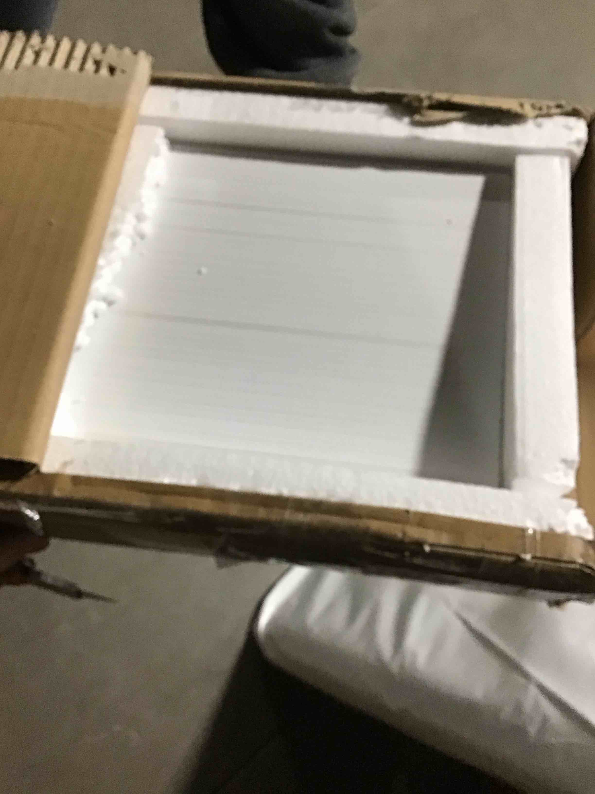 https://s3.amazonaws.com/lotting-images-prod/bidfta/YEL5787600_1709143579423.jpeg