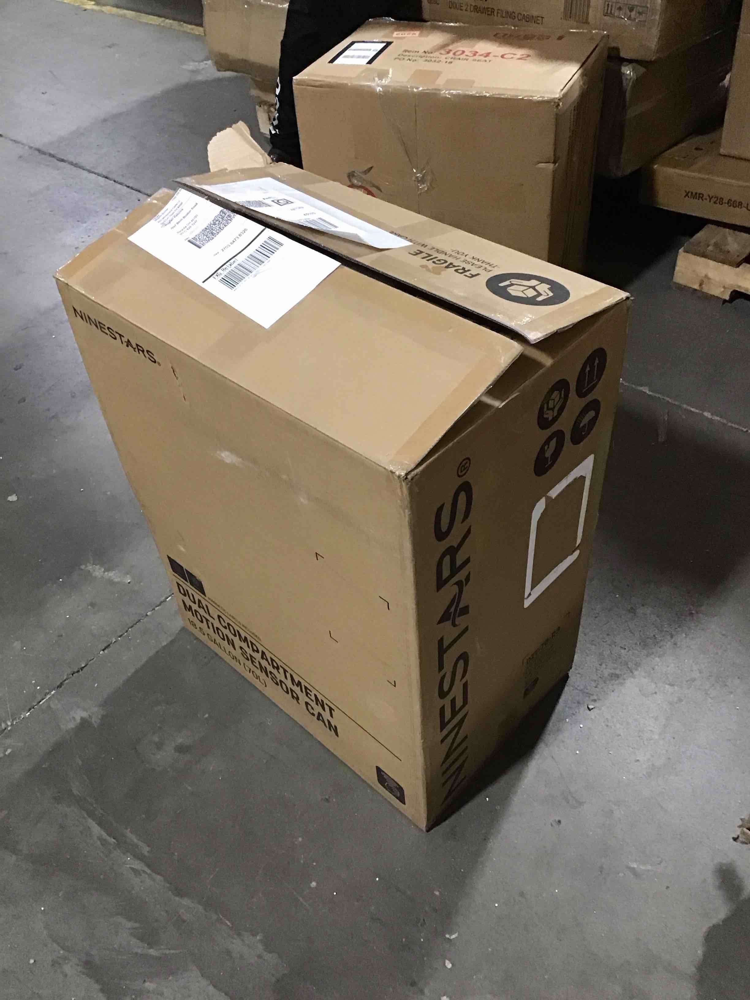https://s3.amazonaws.com/lotting-images-prod/bidfta/YEL5788632_1709583344304.jpeg