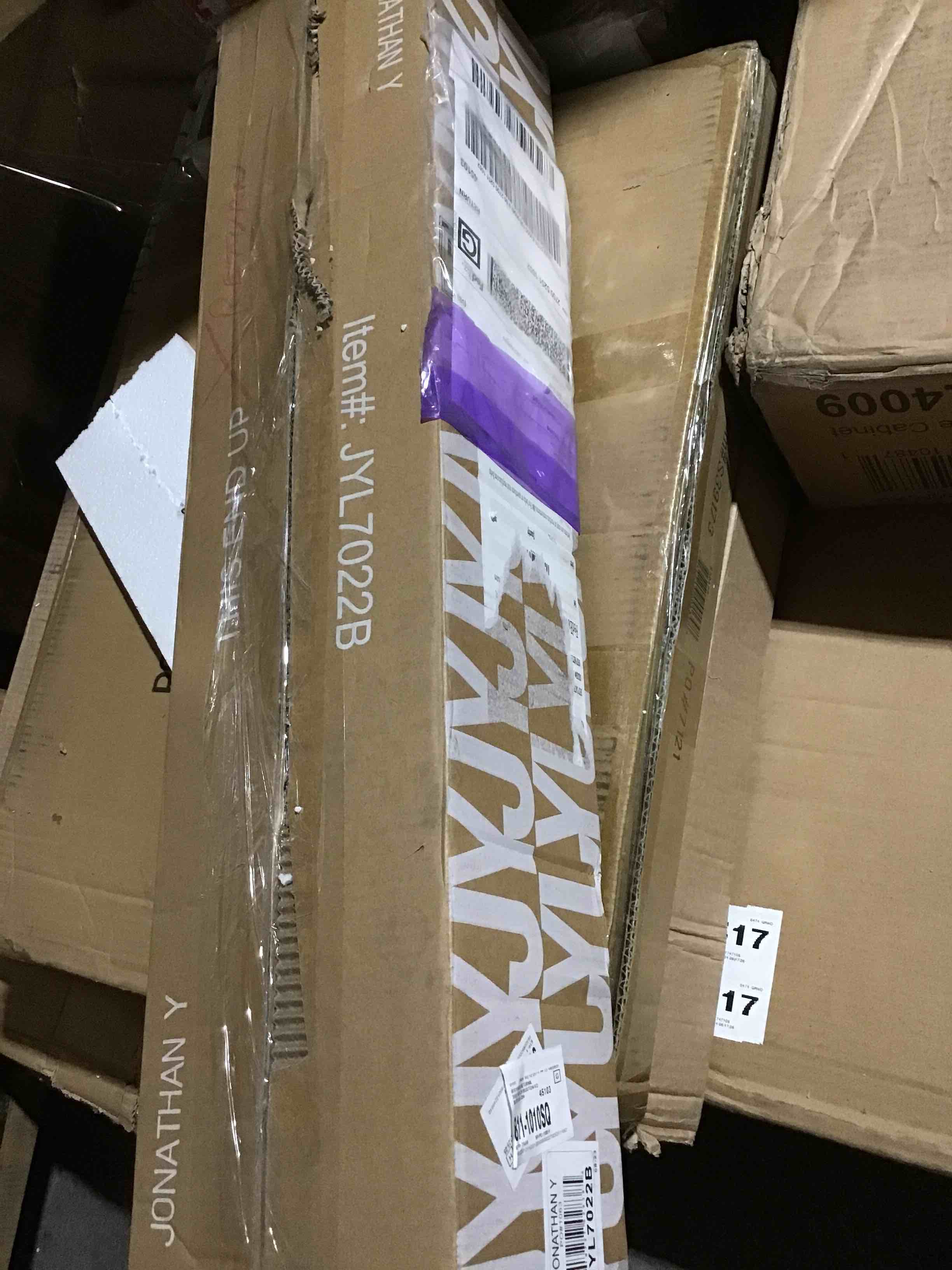 https://s3.amazonaws.com/lotting-images-prod/bidfta/YEL5789233_1708548031557.jpeg