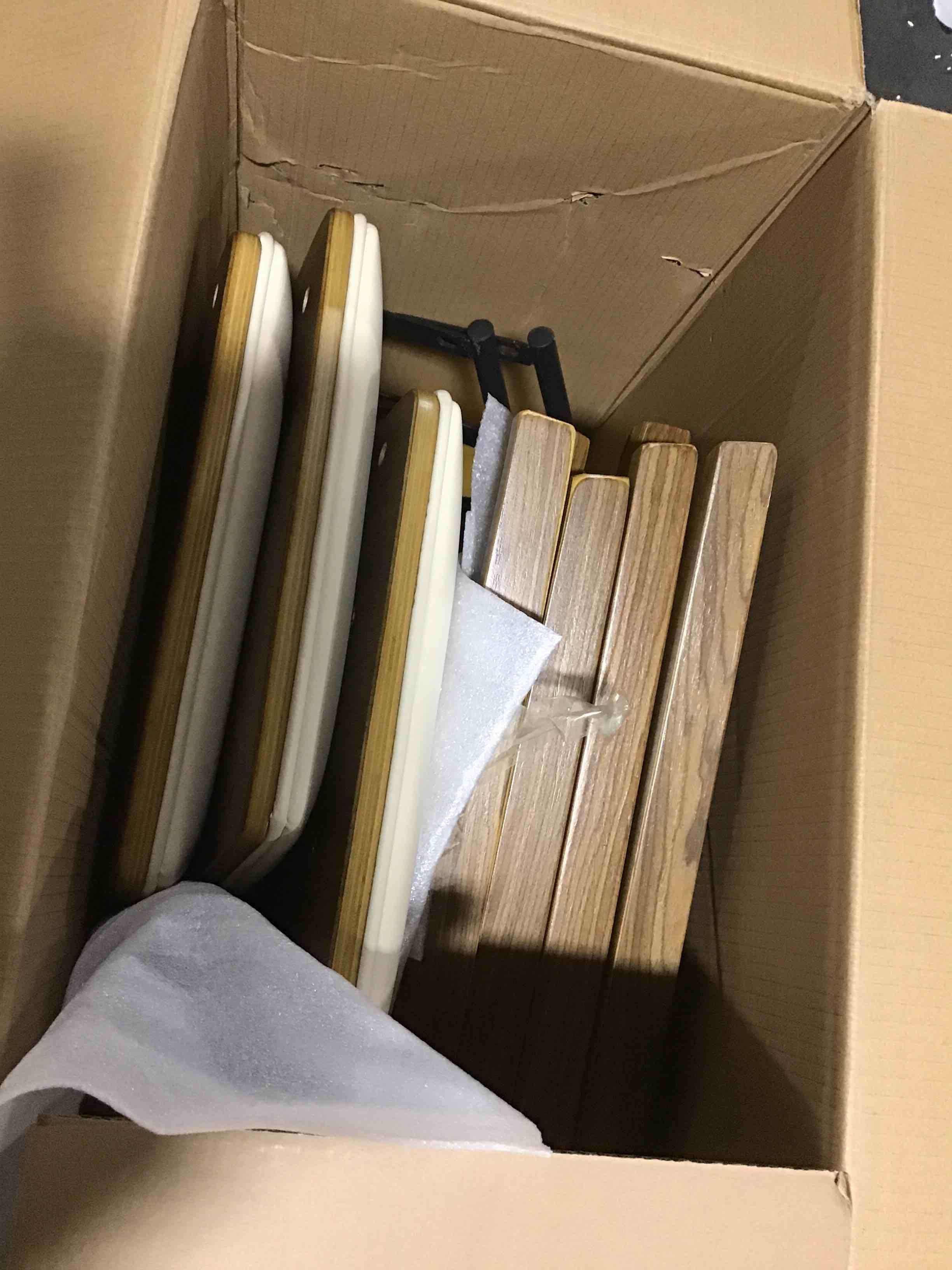 https://s3.amazonaws.com/lotting-images-prod/bidfta/YEL5789441_1708720089695.jpeg