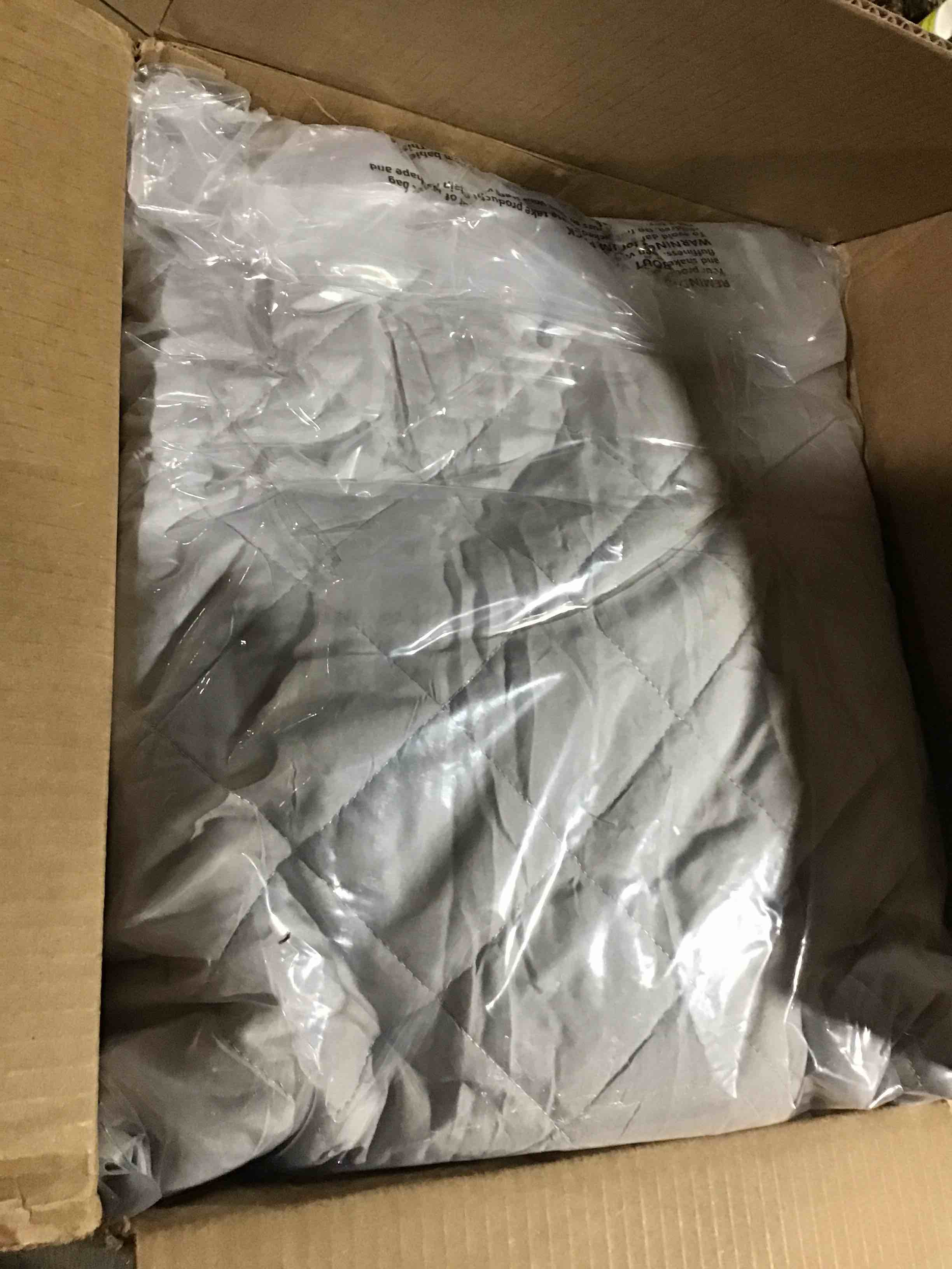 https://s3.amazonaws.com/lotting-images-prod/bidfta/YEL5789758_1709137387614.jpeg