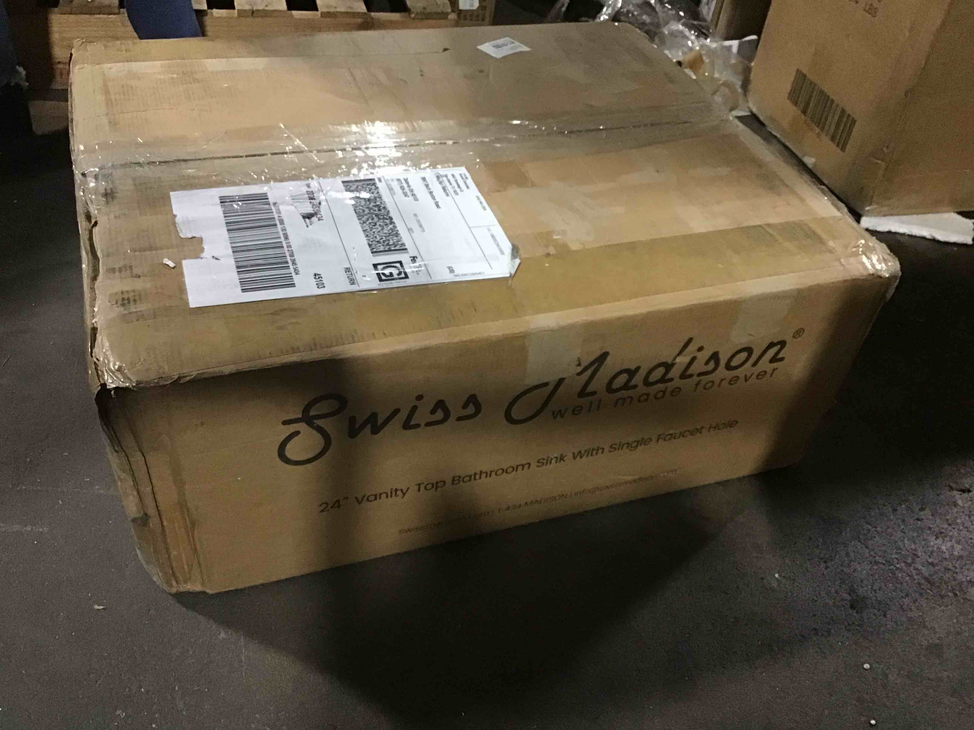 https://s3.amazonaws.com/lotting-images-prod/bidfta/YEL5789768_1709142416107.jpeg