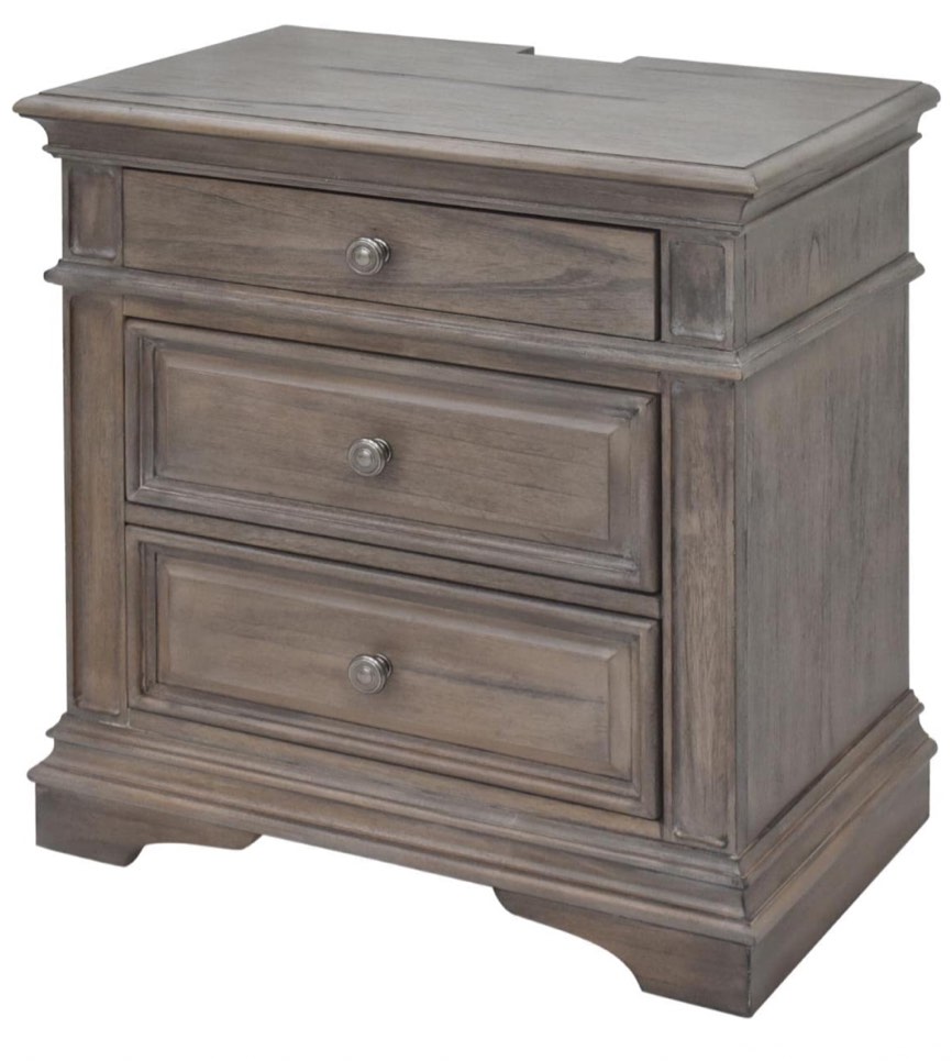 Hetton 3-Drawer Nightstand