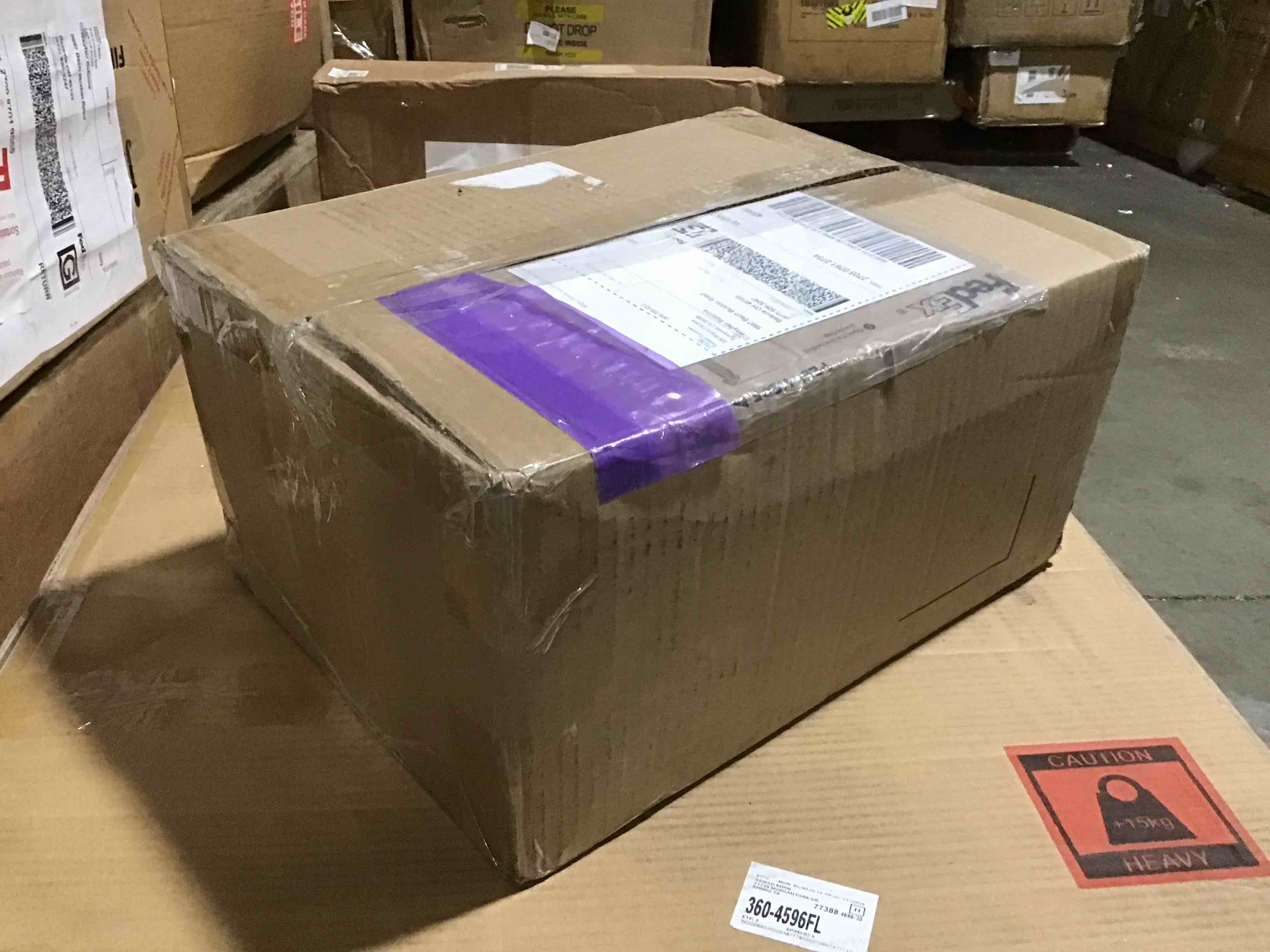 https://s3.amazonaws.com/lotting-images-prod/bidfta/YEL5790684_1709128630901.jpeg