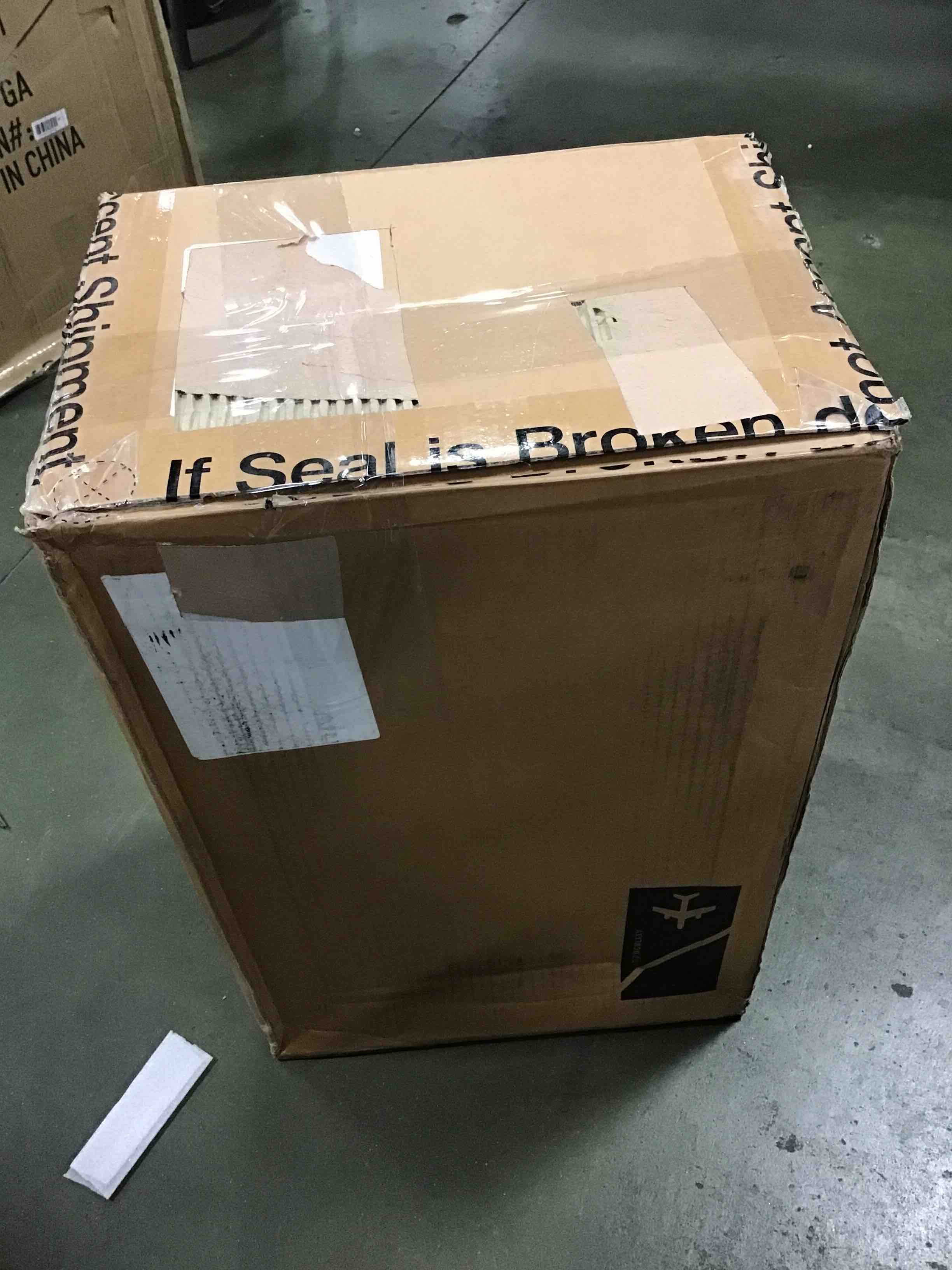 https://s3.amazonaws.com/lotting-images-prod/bidfta/YEL5793979_1706016580657.jpeg