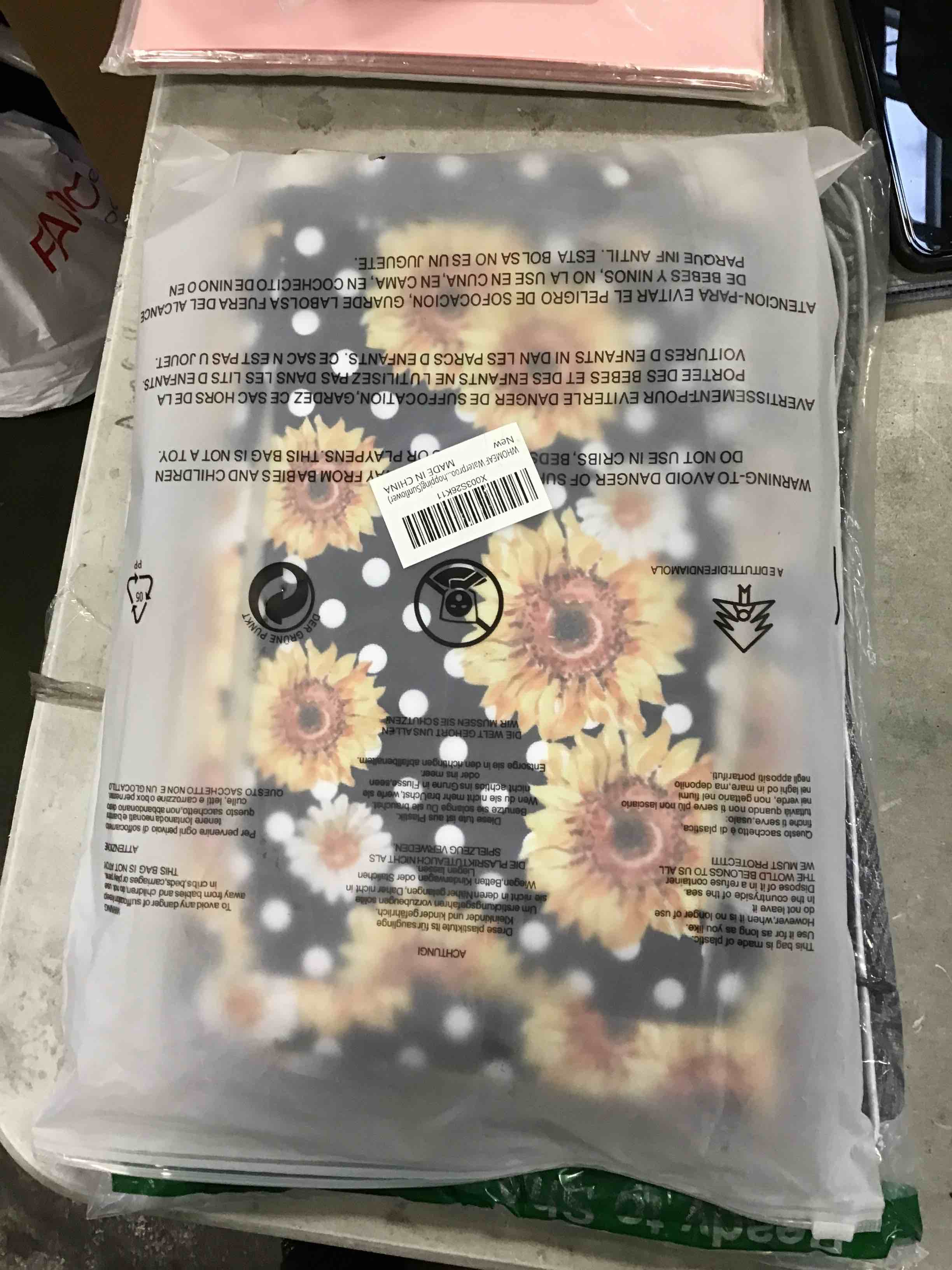 https://s3.amazonaws.com/lotting-images-prod/bidfta/YEL5794208_1706207860489.jpeg