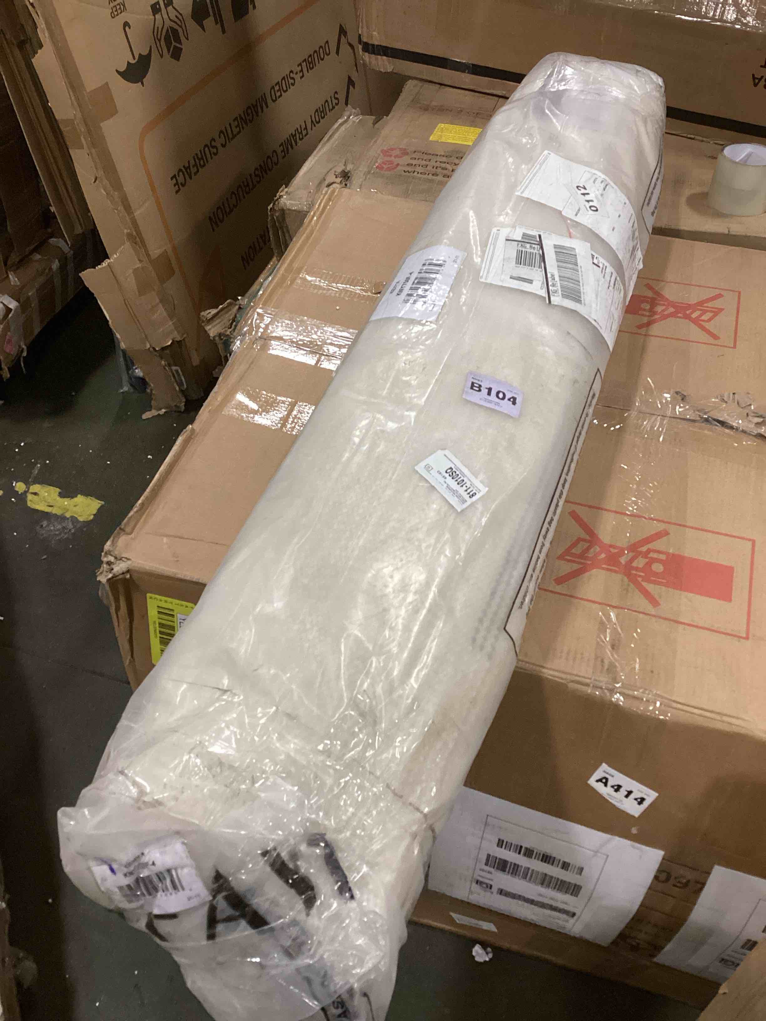 https://s3.amazonaws.com/lotting-images-prod/bidfta/YEL5795393_1706104193601.jpeg