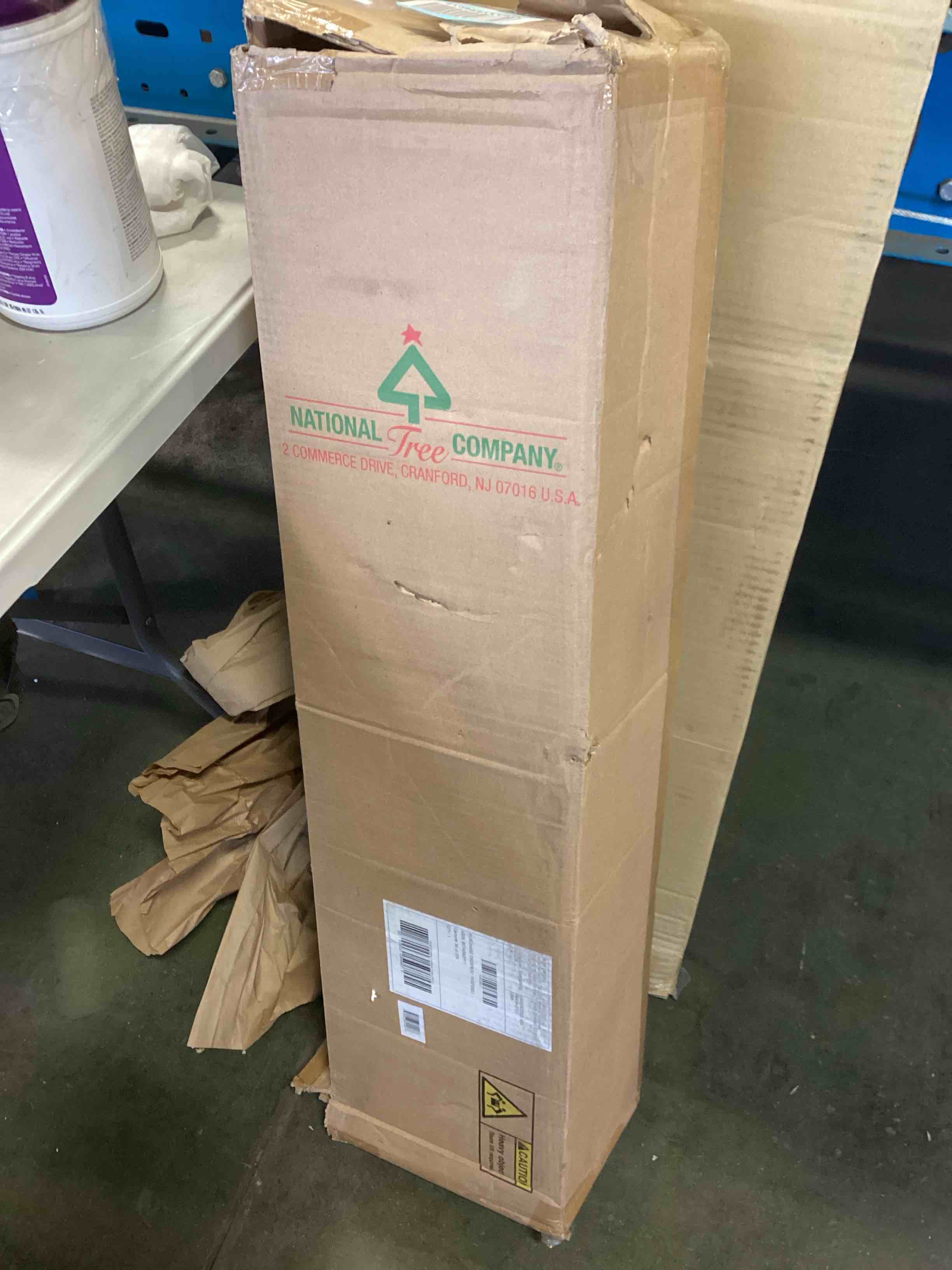 https://s3.amazonaws.com/lotting-images-prod/bidfta/YEL5796798_1705938133655.jpeg