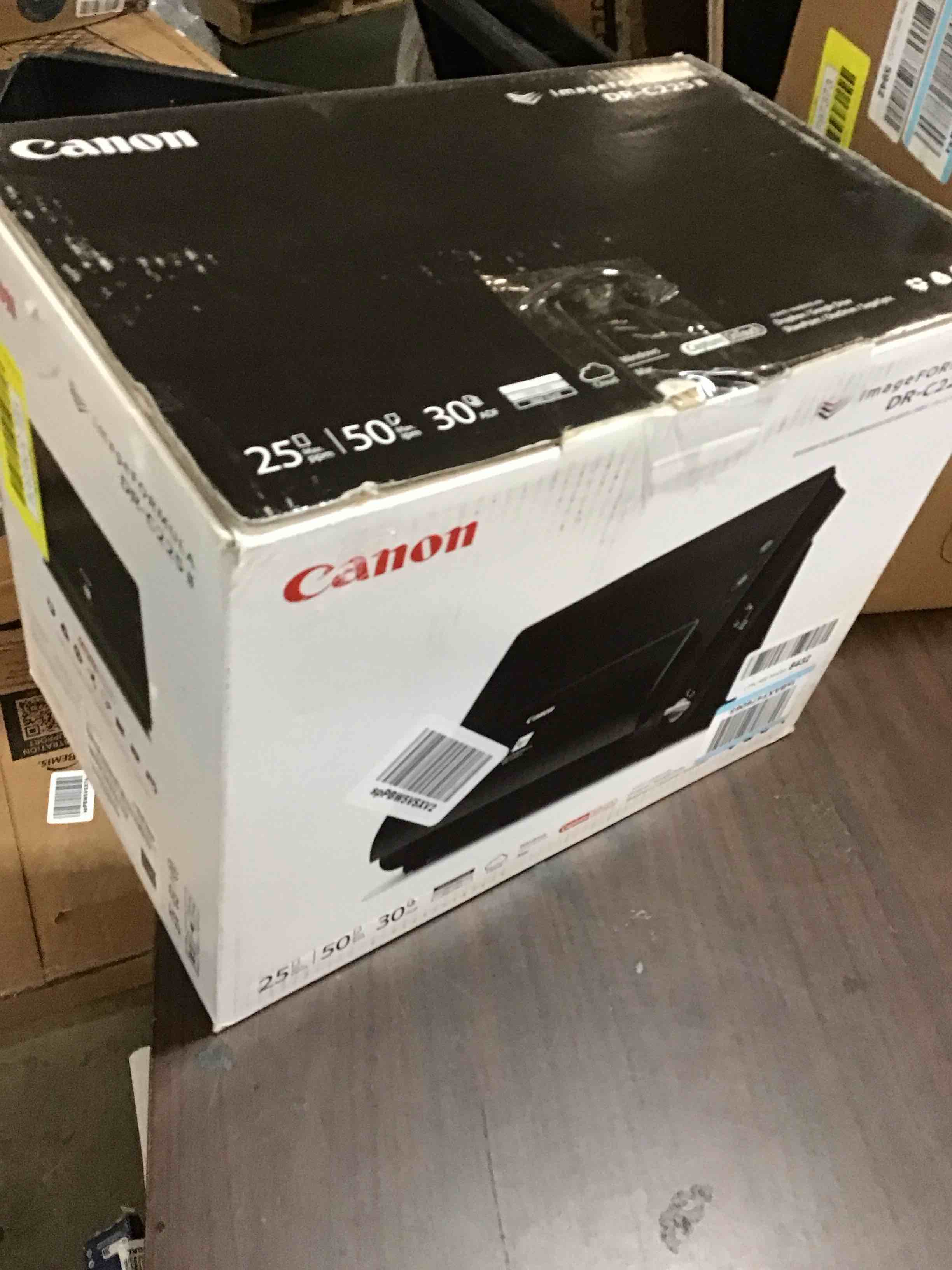 https://s3.amazonaws.com/lotting-images-prod/bidfta/YEL5797374_1706977018634.jpeg