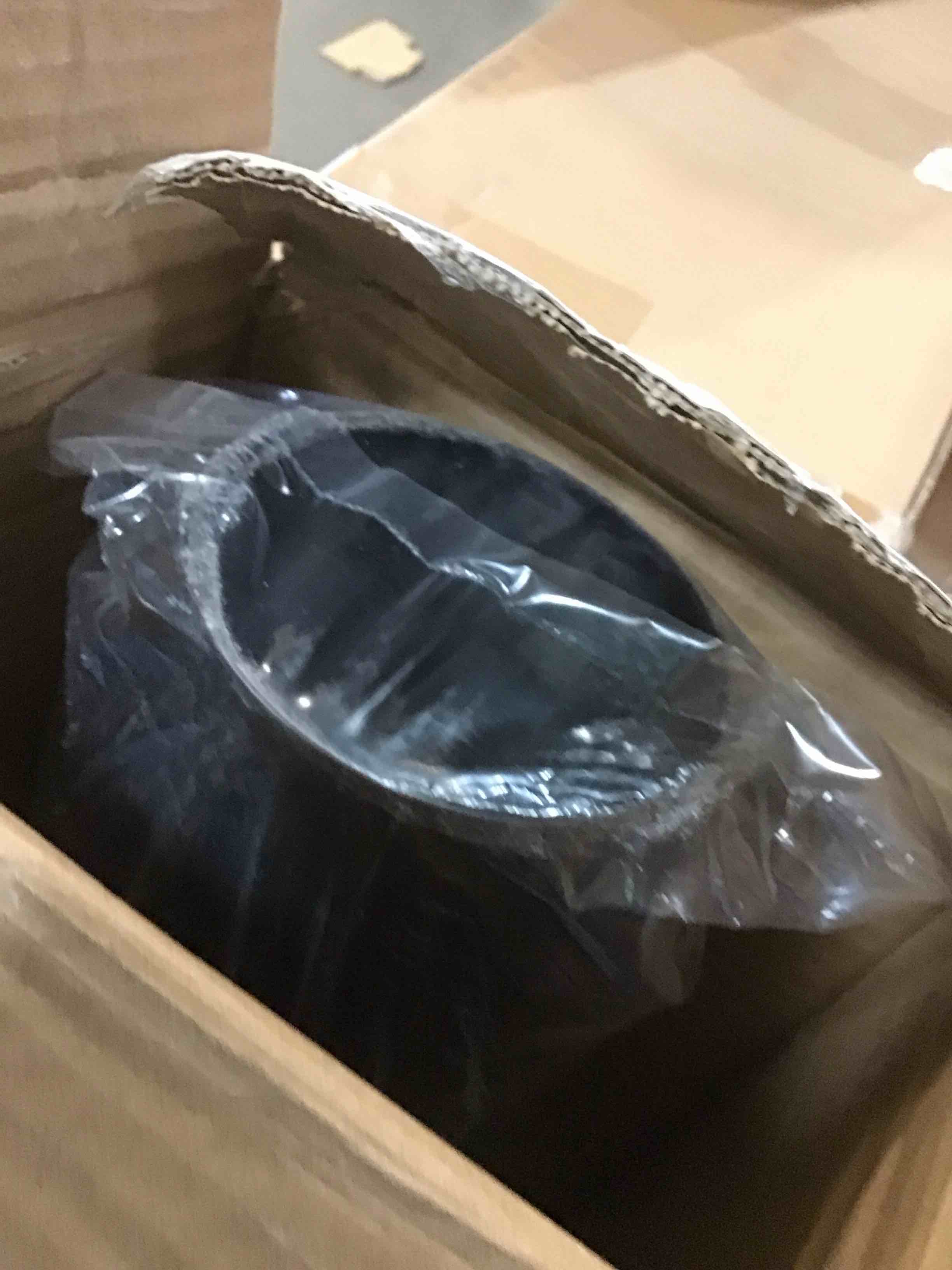 https://s3.amazonaws.com/lotting-images-prod/bidfta/YEL5797460_1706986957245.jpeg