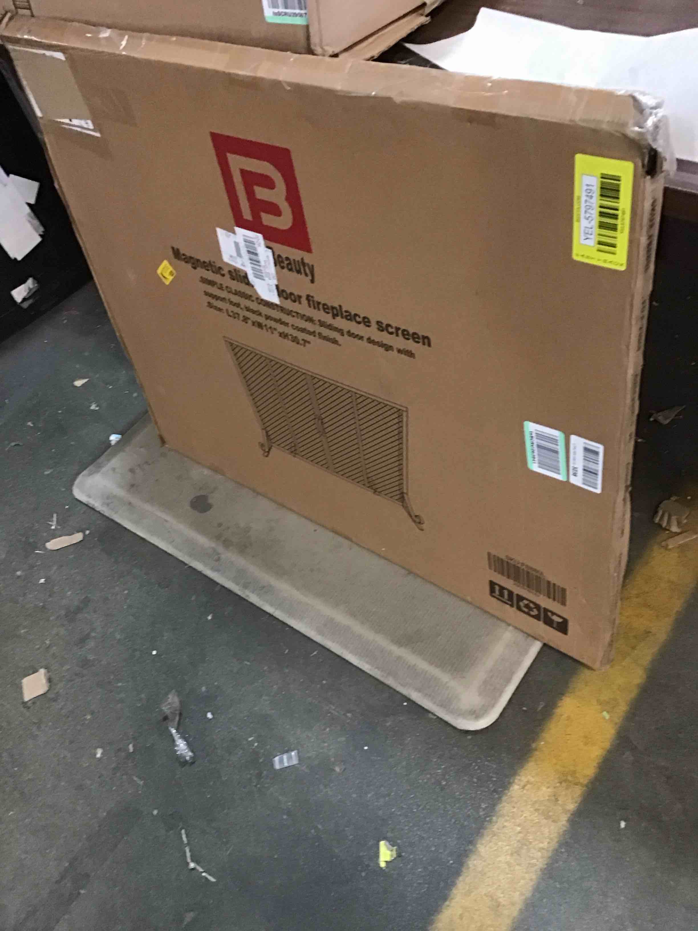 https://s3.amazonaws.com/lotting-images-prod/bidfta/YEL5797491_1706989508239.jpeg