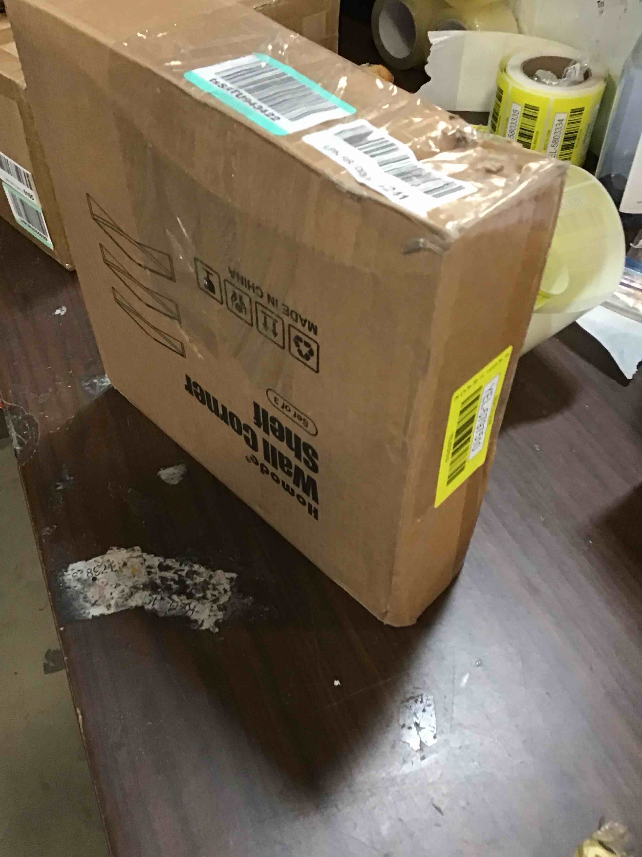https://s3.amazonaws.com/lotting-images-prod/bidfta/YEL5797510_1706992426729.jpeg