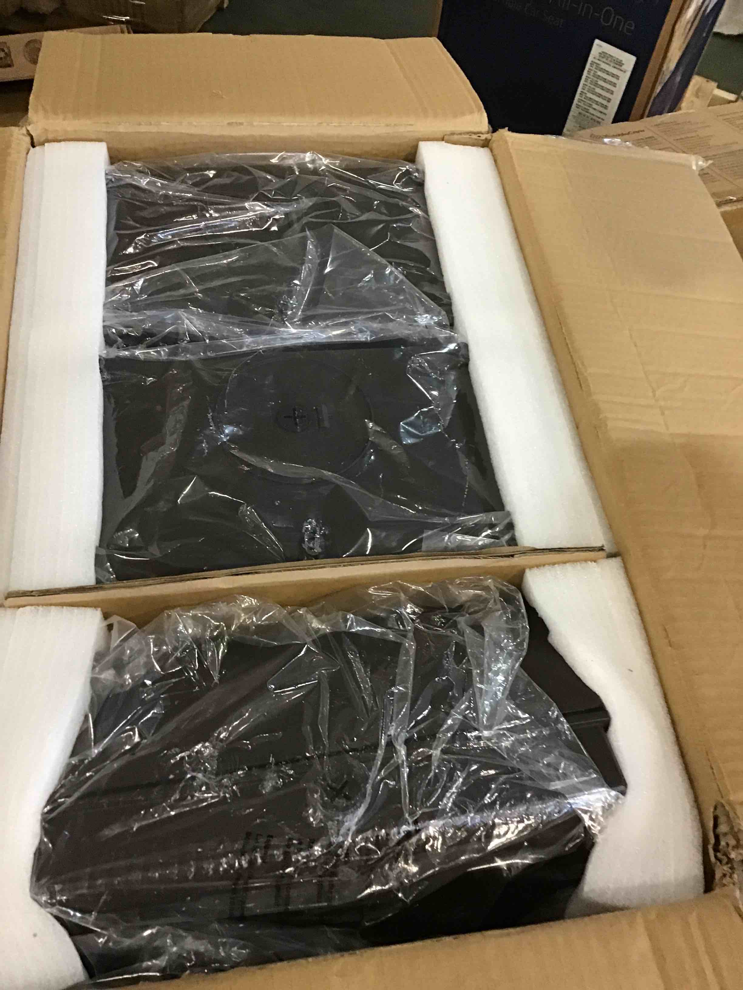 https://s3.amazonaws.com/lotting-images-prod/bidfta/YEL5797584_1707147007453.jpeg