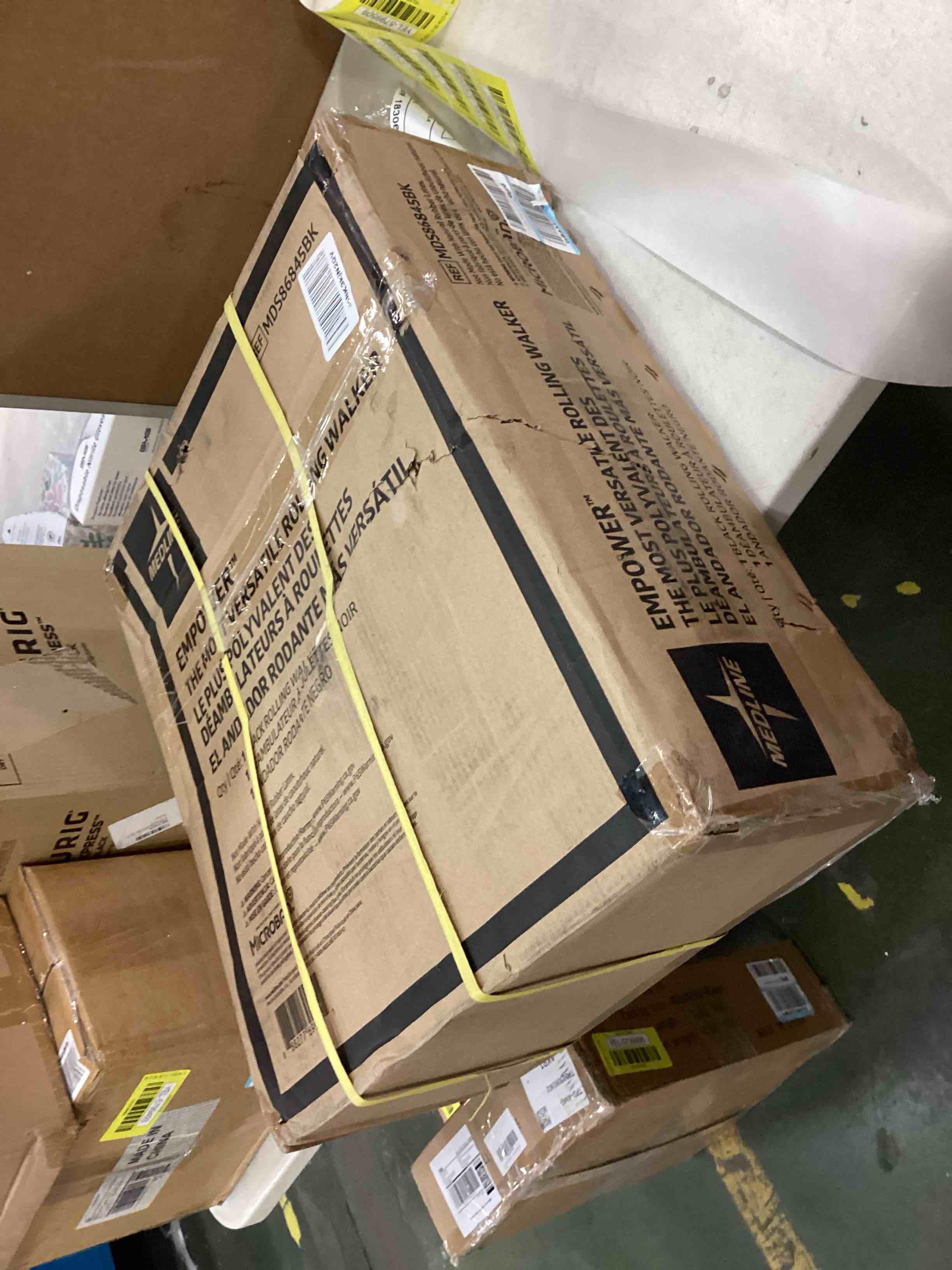 https://s3.amazonaws.com/lotting-images-prod/bidfta/YEL5799497_1705761949296.jpeg