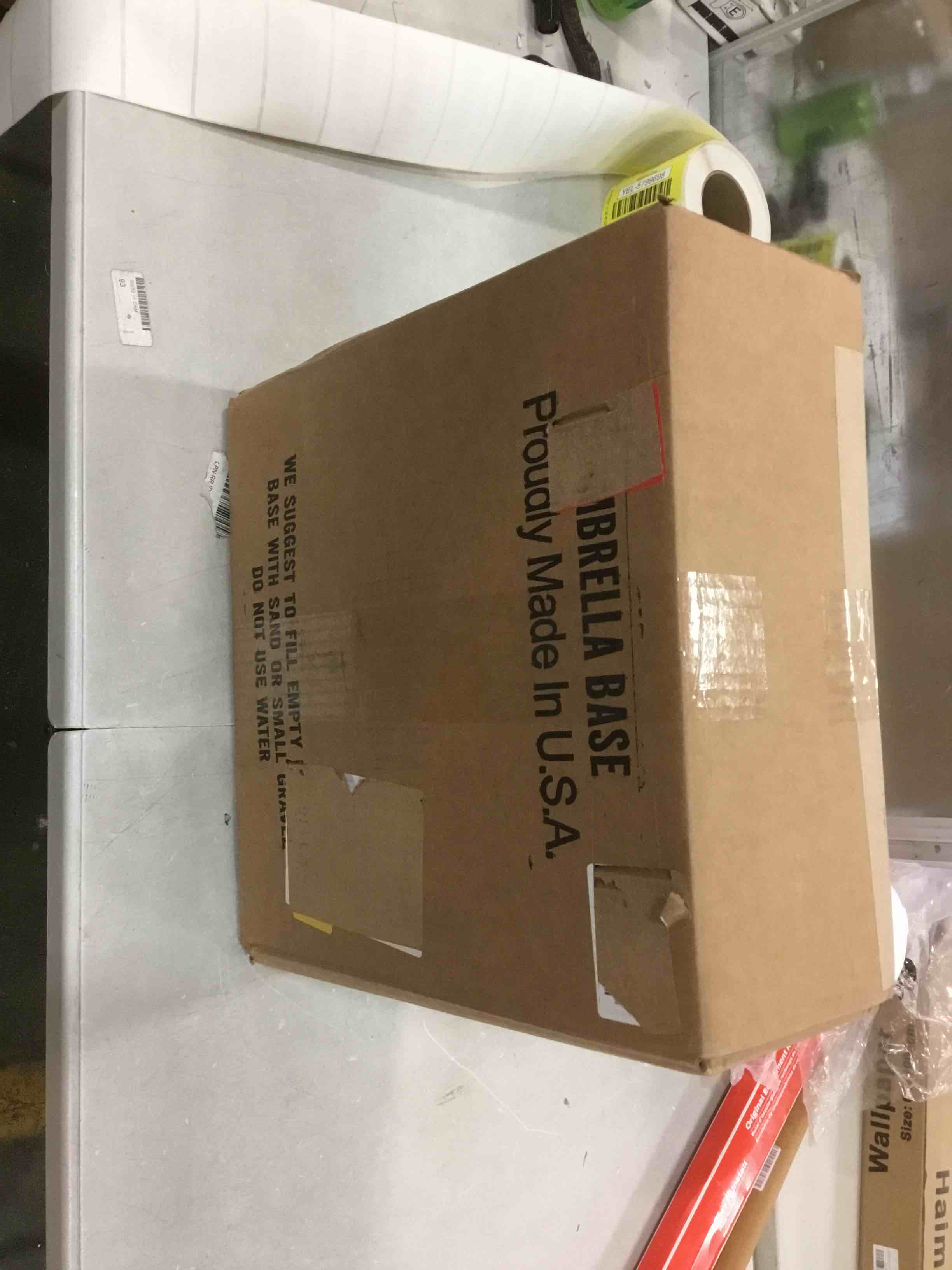 https://s3.amazonaws.com/lotting-images-prod/bidfta/YEL5799678_1706276840461.jpeg