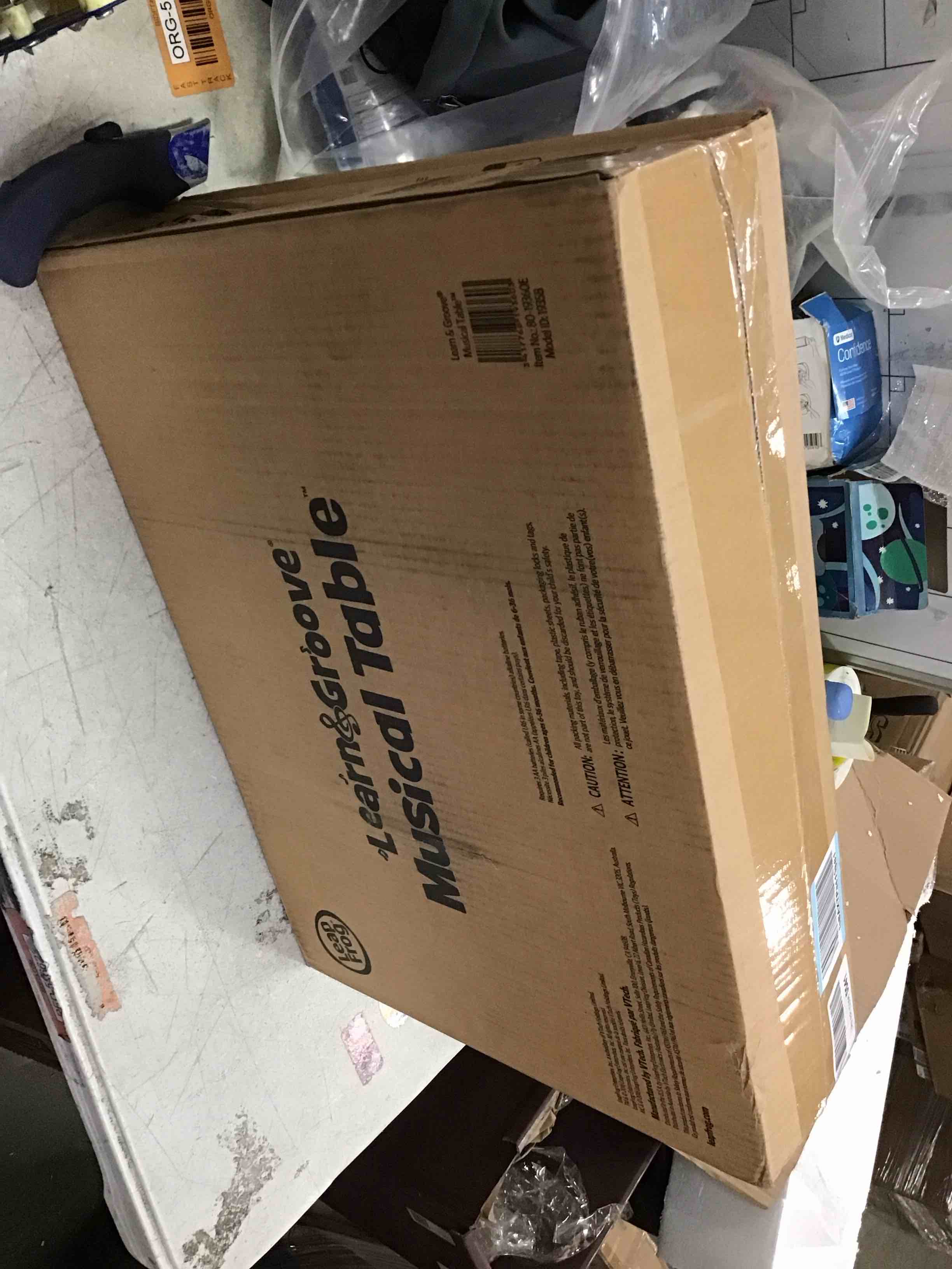 https://s3.amazonaws.com/lotting-images-prod/bidfta/YEL5800136_1706716217937.jpeg