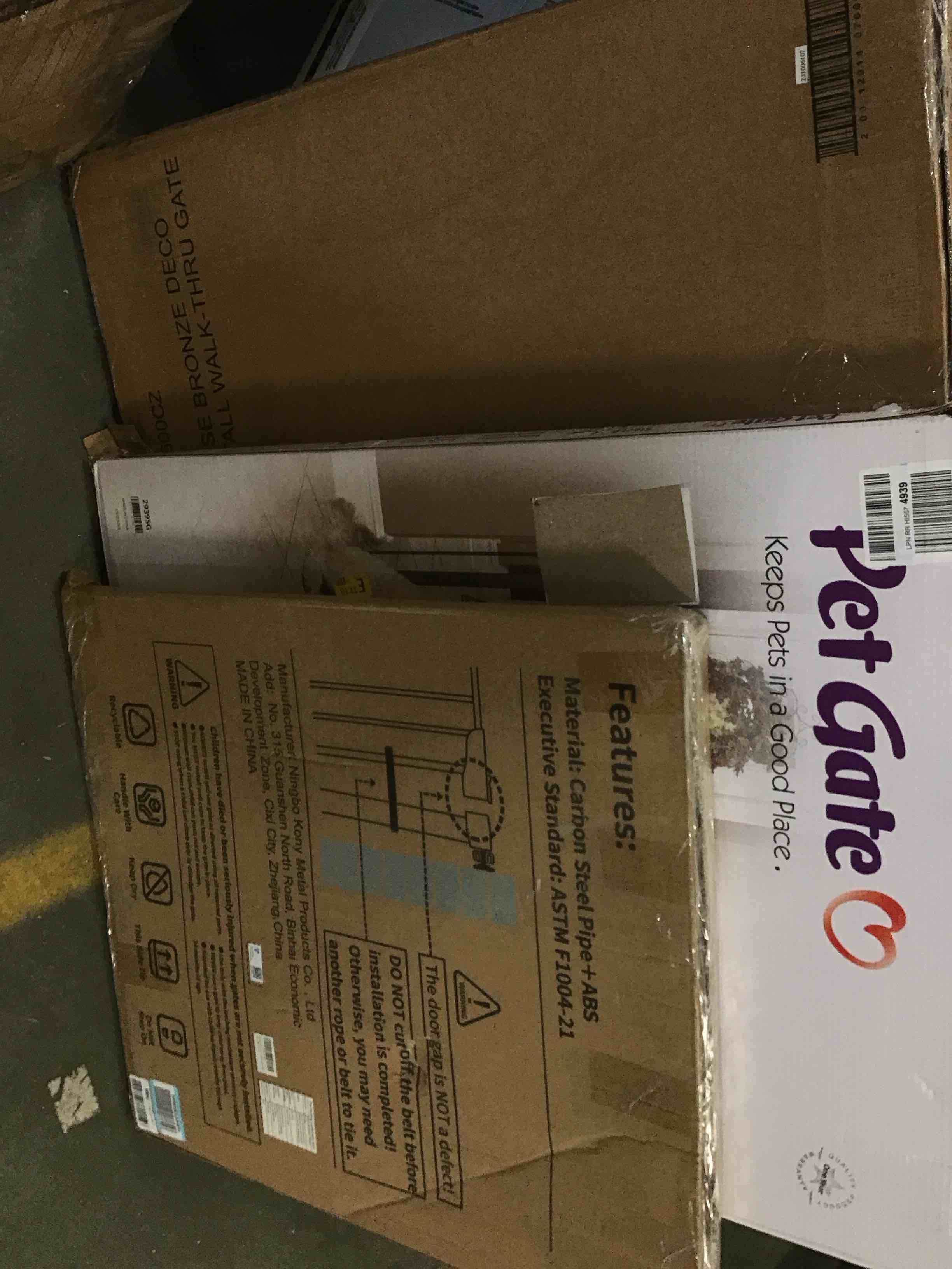 https://s3.amazonaws.com/lotting-images-prod/bidfta/YEL5800285_1706798679095.jpeg