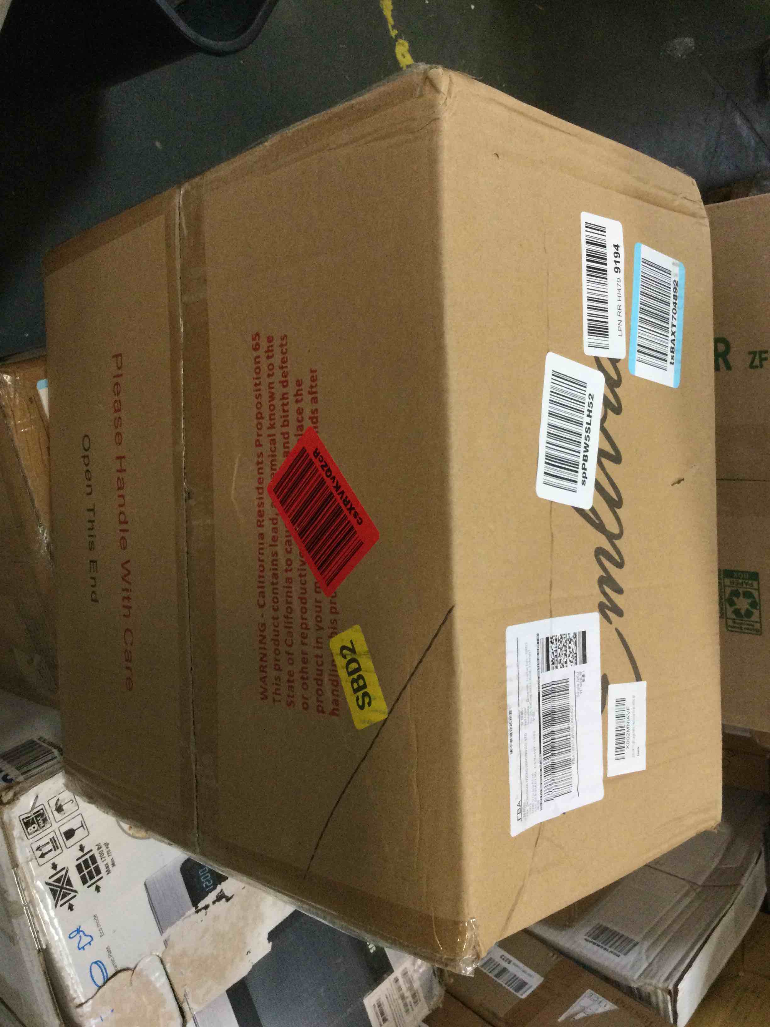 https://s3.amazonaws.com/lotting-images-prod/bidfta/YEL5800552_1706898809651.jpeg