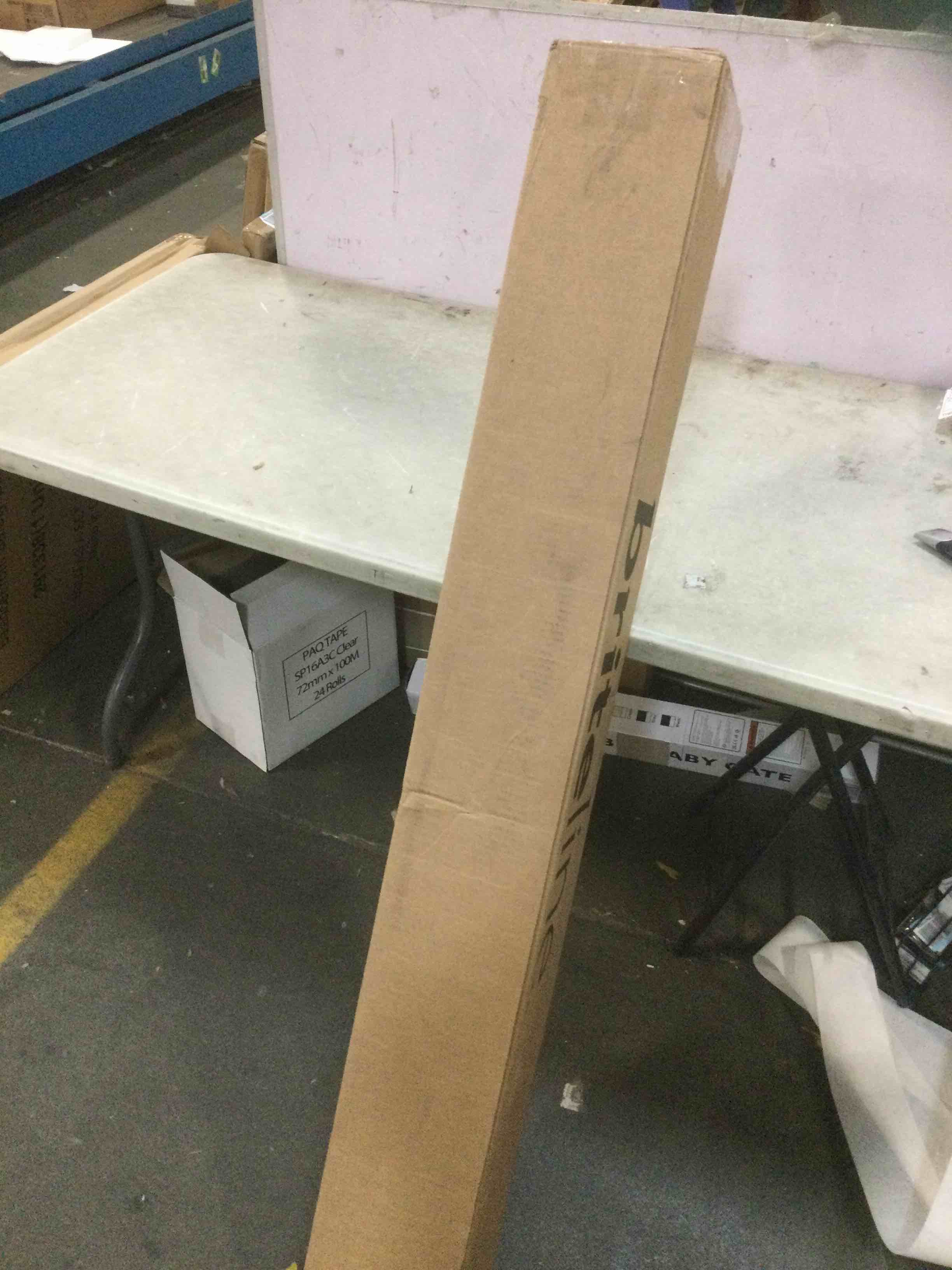 https://s3.amazonaws.com/lotting-images-prod/bidfta/YEL5801221_1705933491567.jpeg