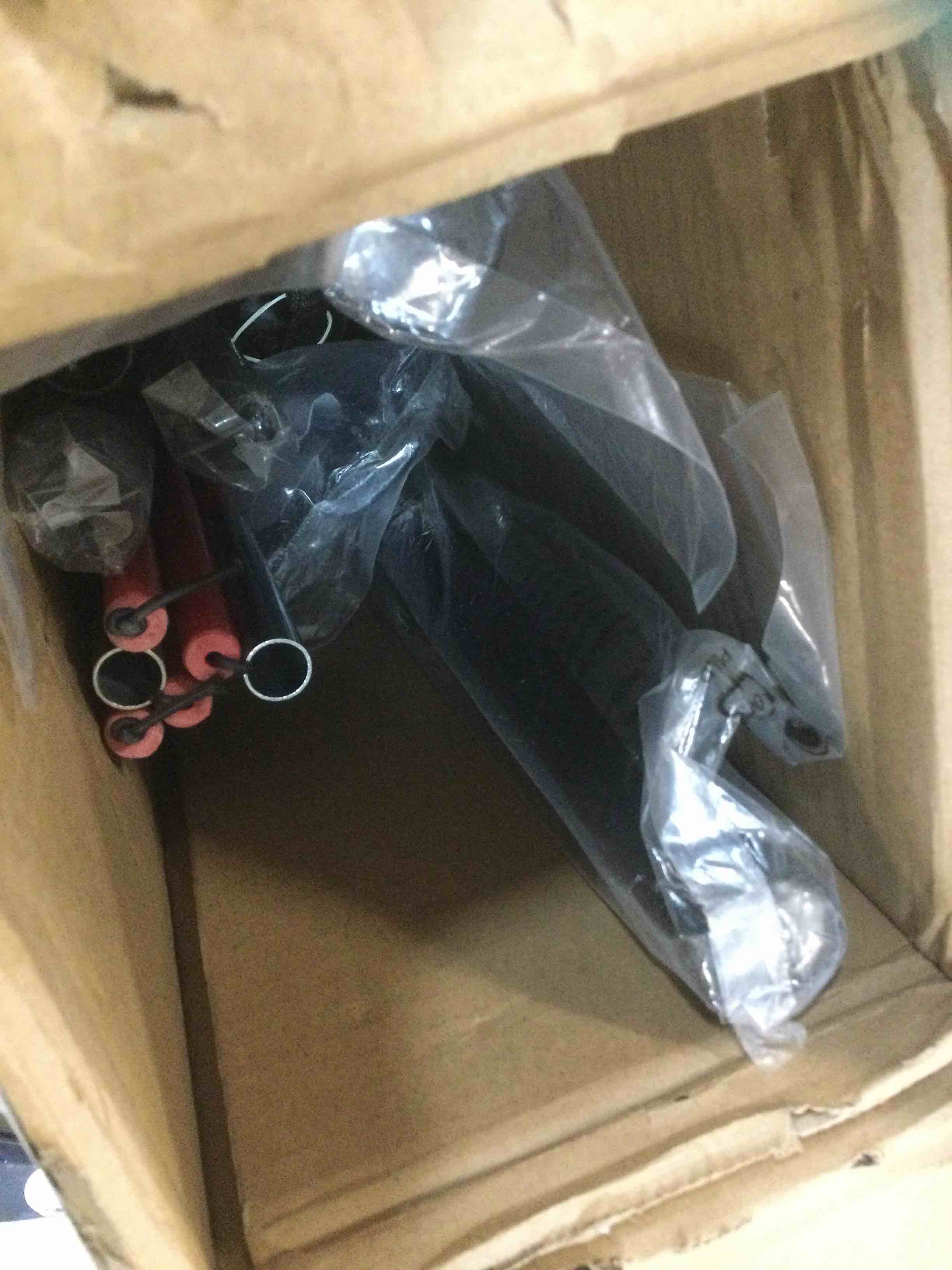 https://s3.amazonaws.com/lotting-images-prod/bidfta/YEL5801252_1705939004549.jpeg