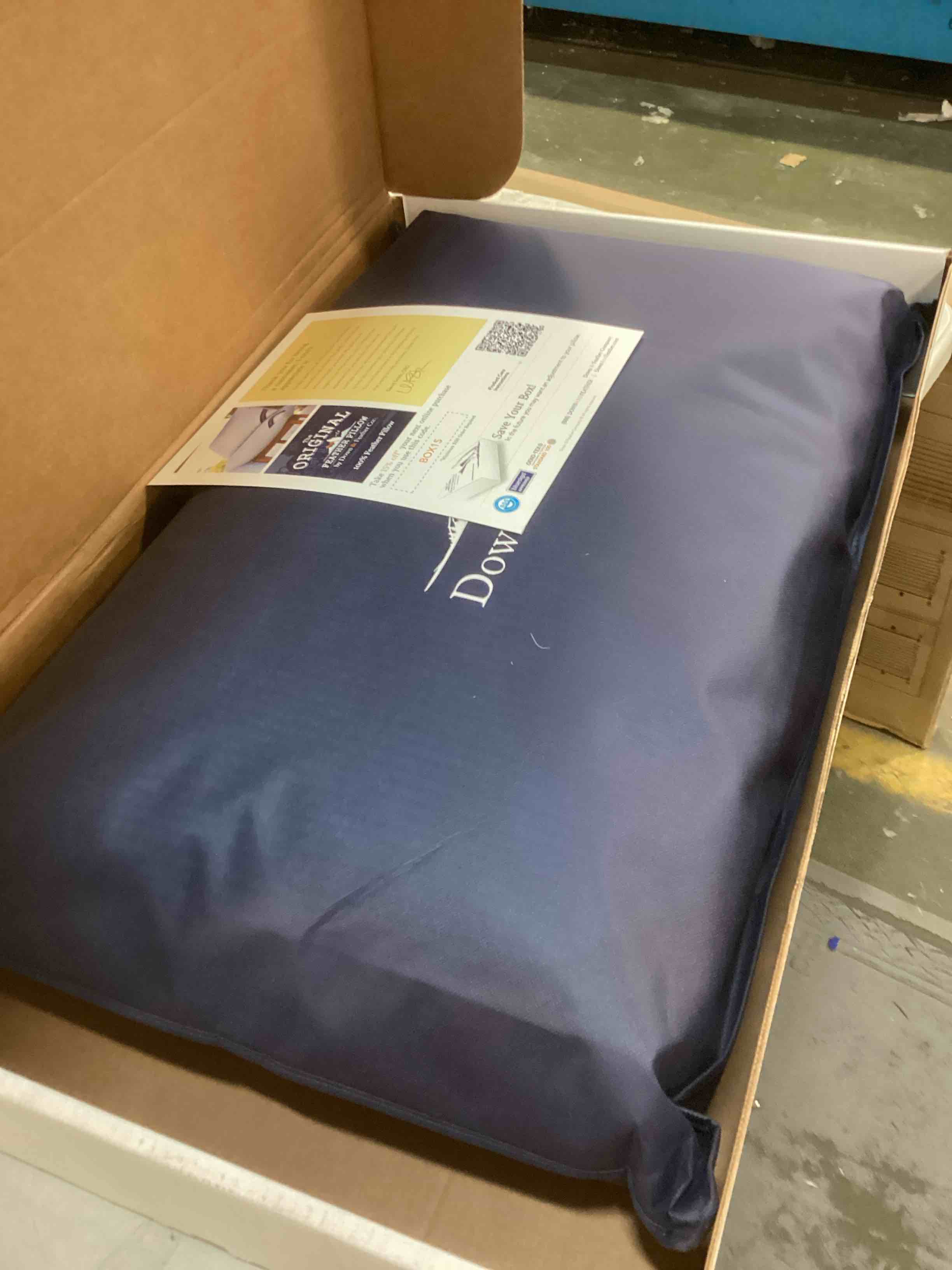 https://s3.amazonaws.com/lotting-images-prod/bidfta/YEL5801468_1706026634586.jpeg