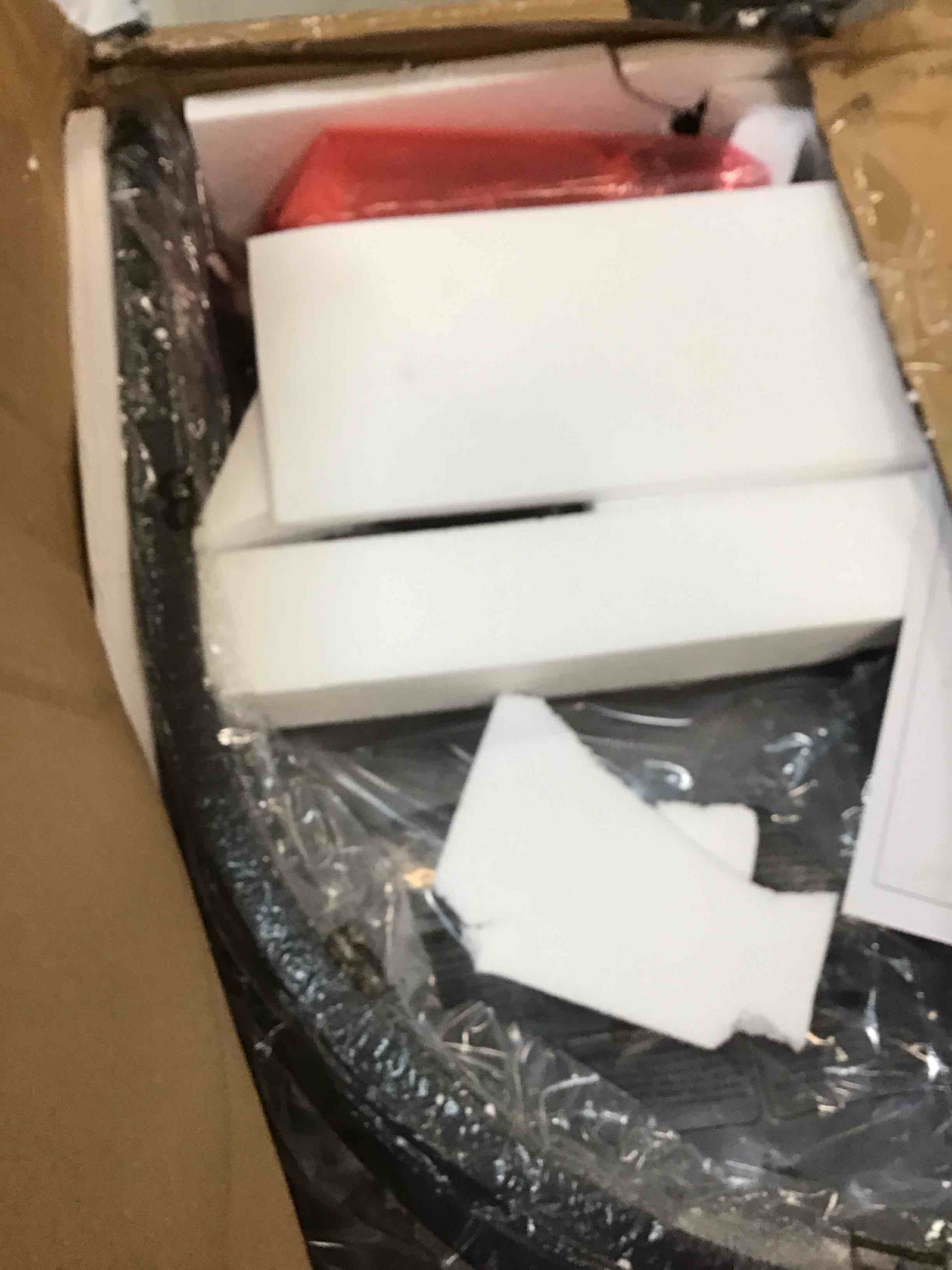 https://s3.amazonaws.com/lotting-images-prod/bidfta/YEL5802809_1706121104485.jpeg