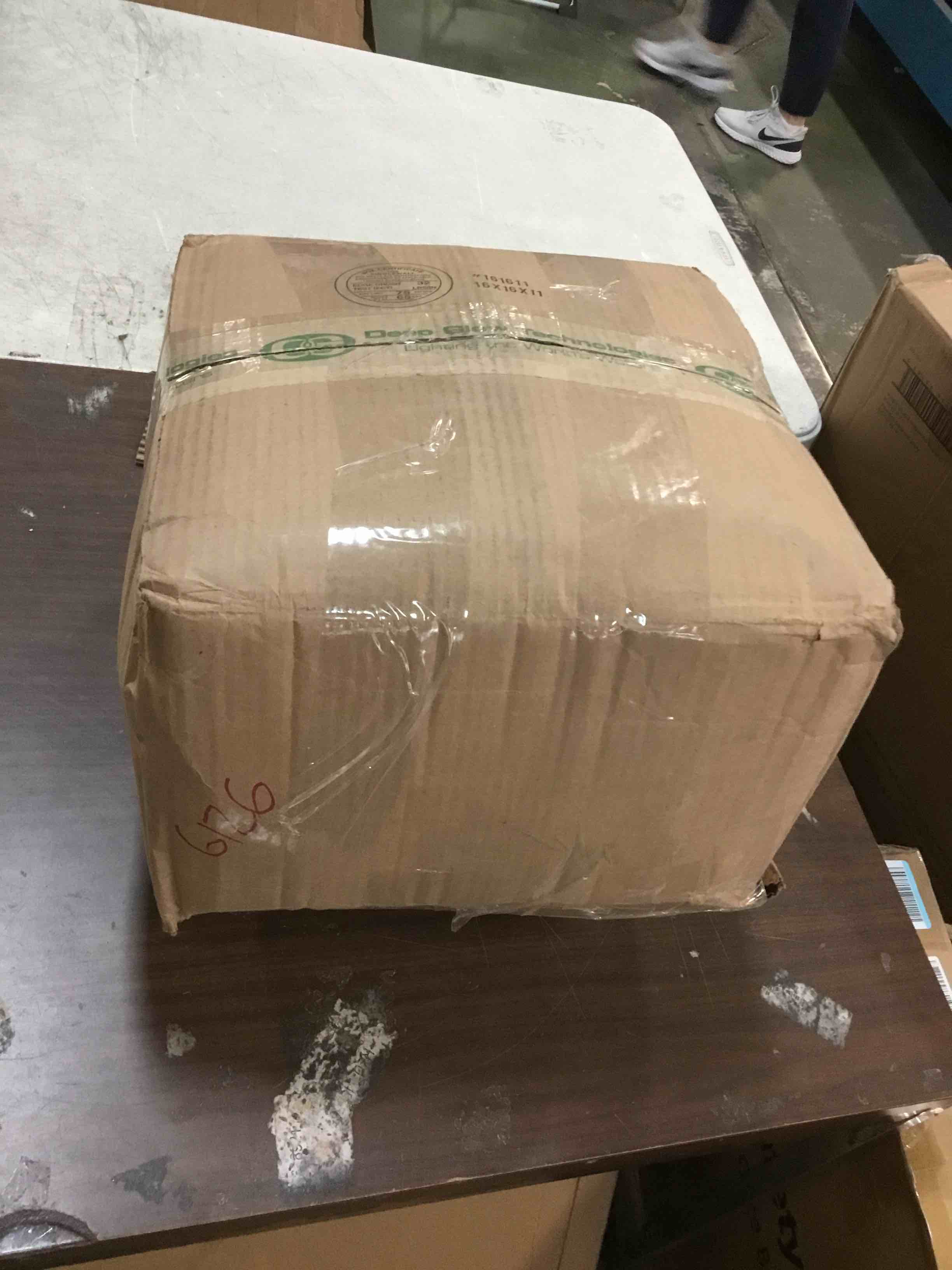 https://s3.amazonaws.com/lotting-images-prod/bidfta/YEL5803508_1707838744306.jpeg