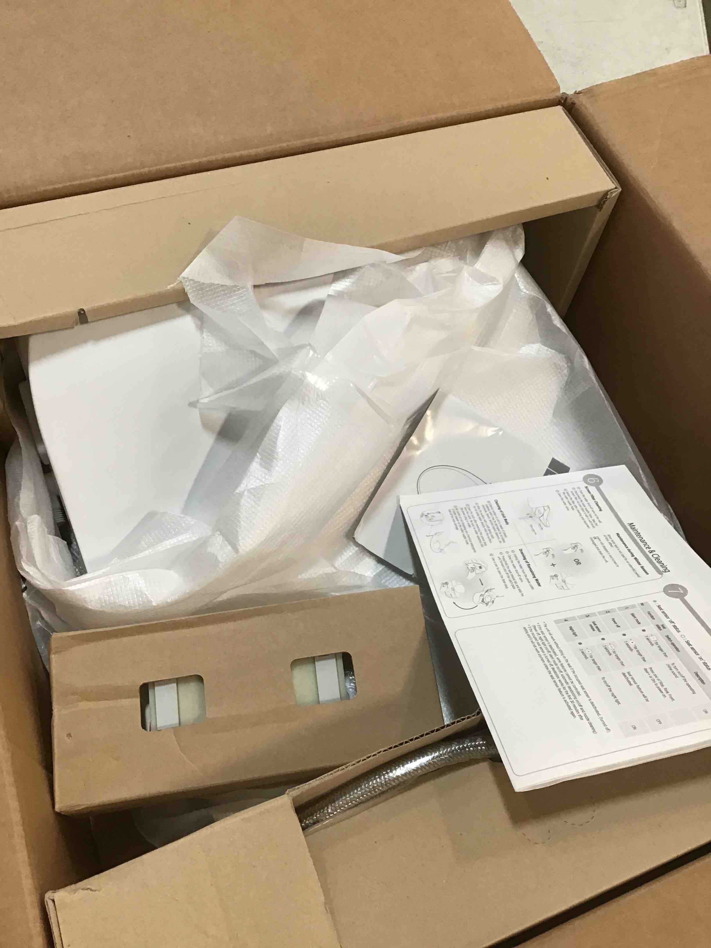 https://s3.amazonaws.com/lotting-images-prod/bidfta/YEL5803618_1707858923072.jpeg