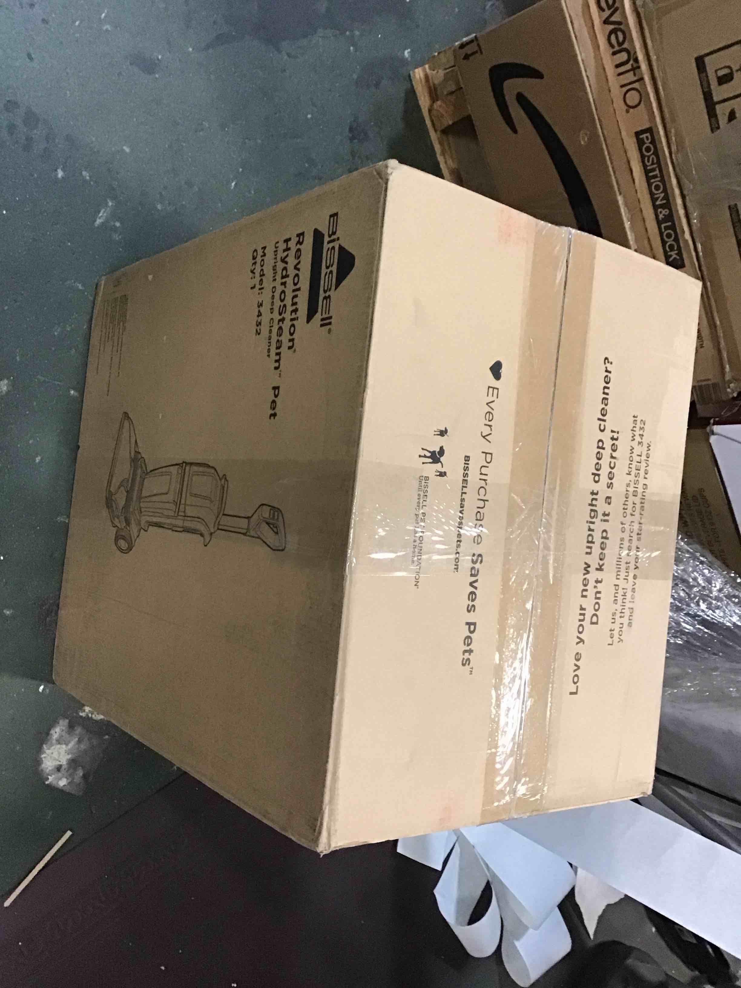 https://s3.amazonaws.com/lotting-images-prod/bidfta/YEL5804246_1705500432244.jpeg