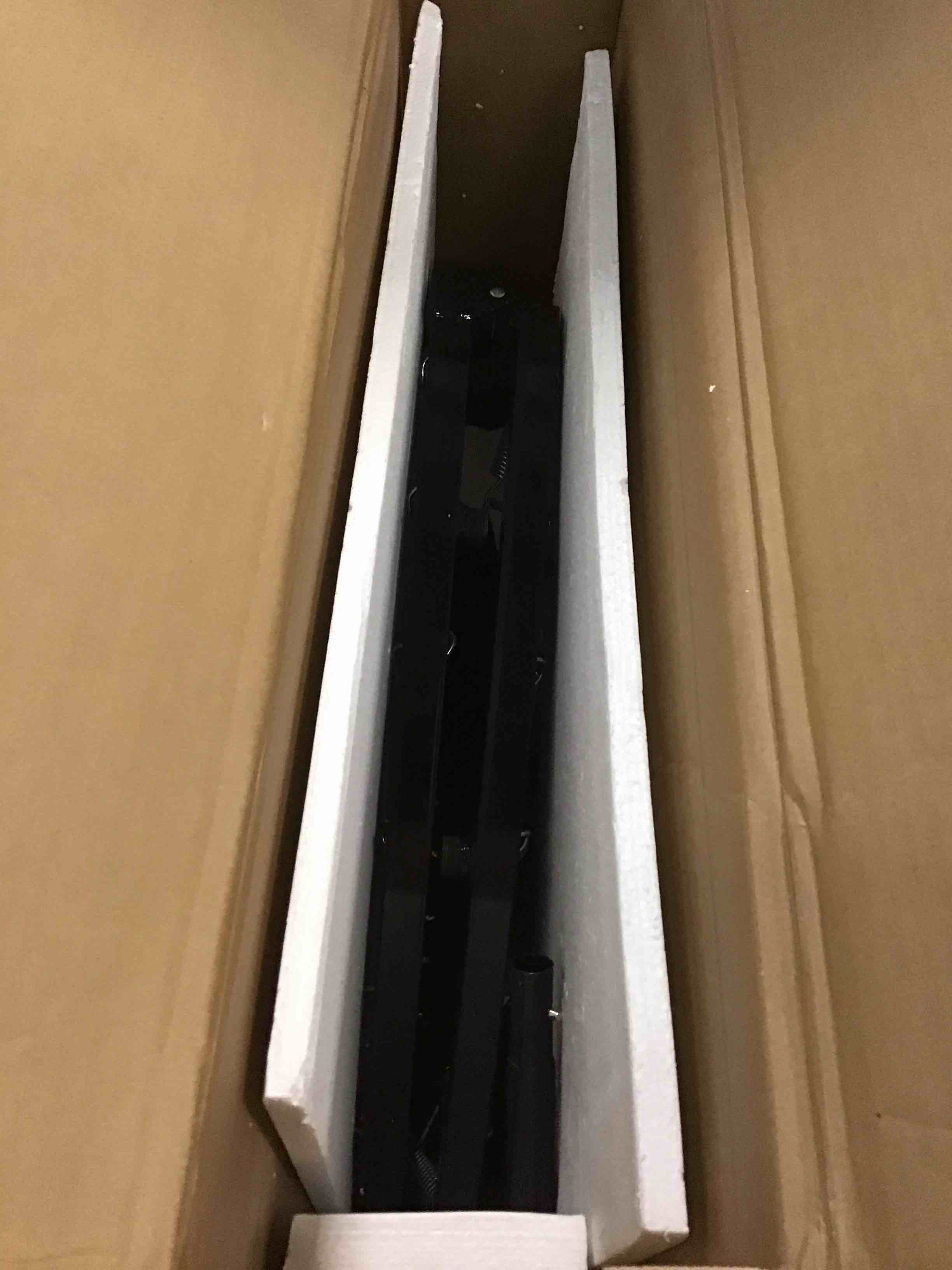 https://s3.amazonaws.com/lotting-images-prod/bidfta/YEL5804821_1705761699821.jpeg