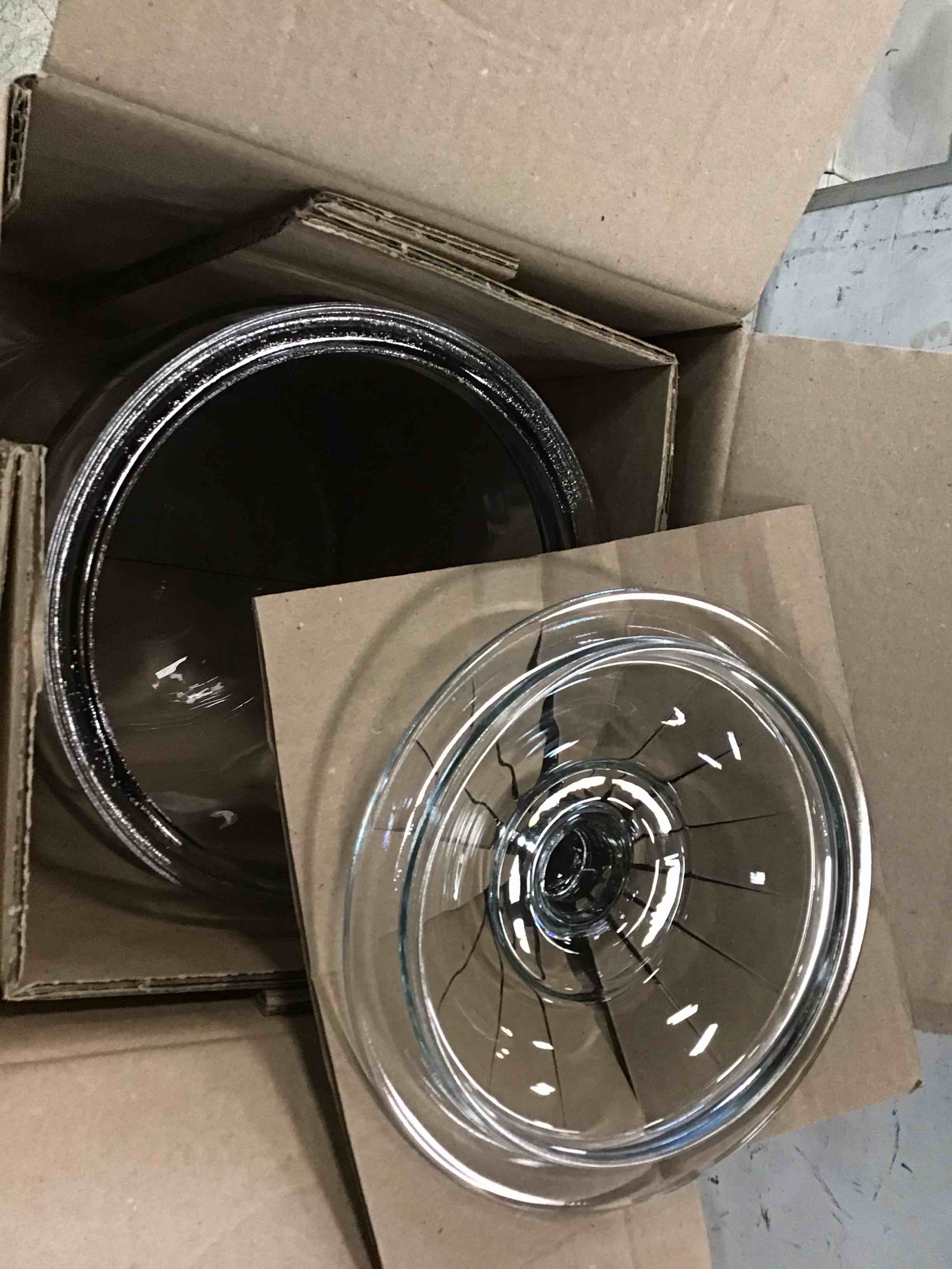 https://s3.amazonaws.com/lotting-images-prod/bidfta/YEL5804998_1705780504383.jpeg