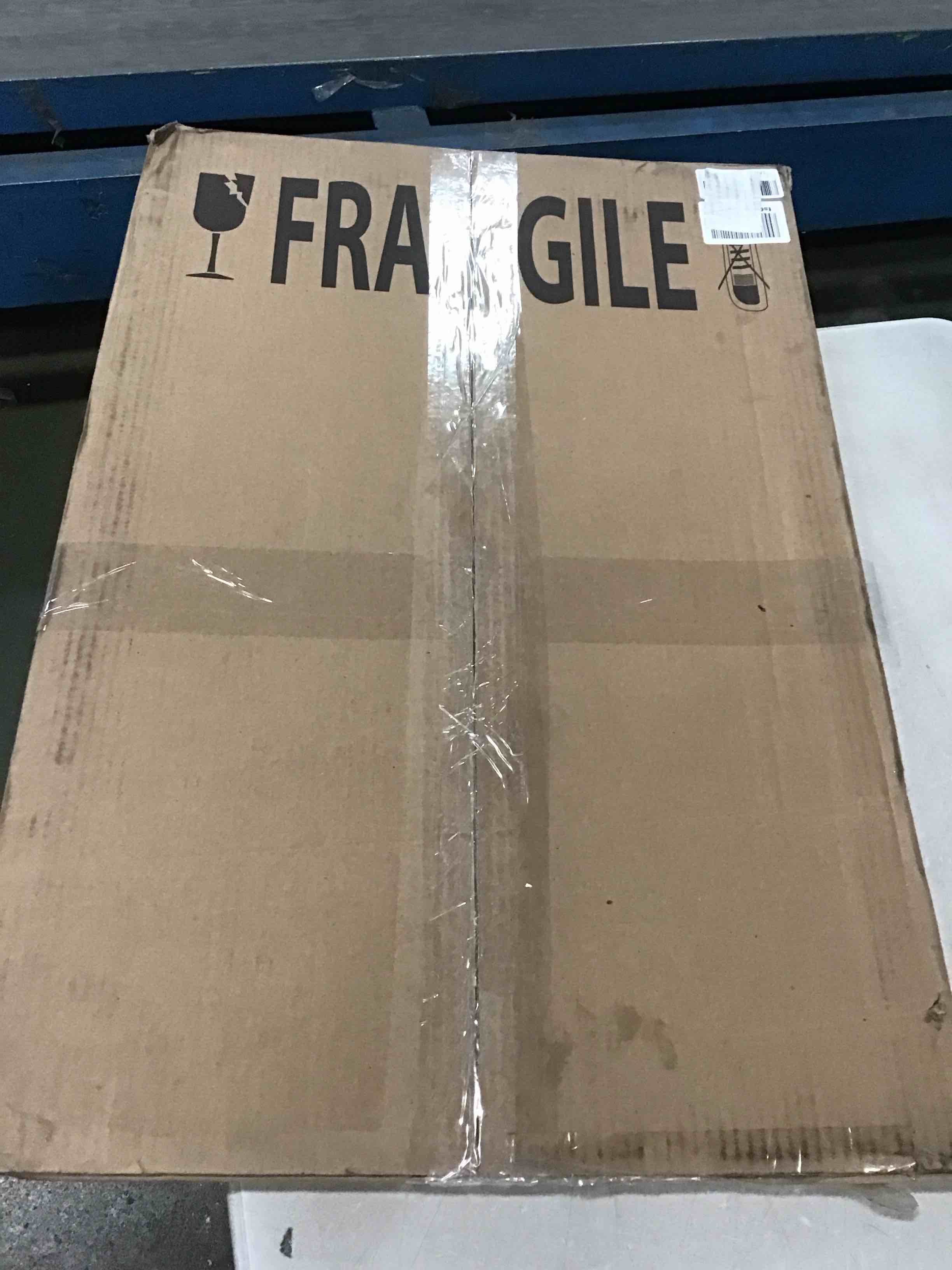 https://s3.amazonaws.com/lotting-images-prod/bidfta/YEL5805085_1705845537480.jpeg