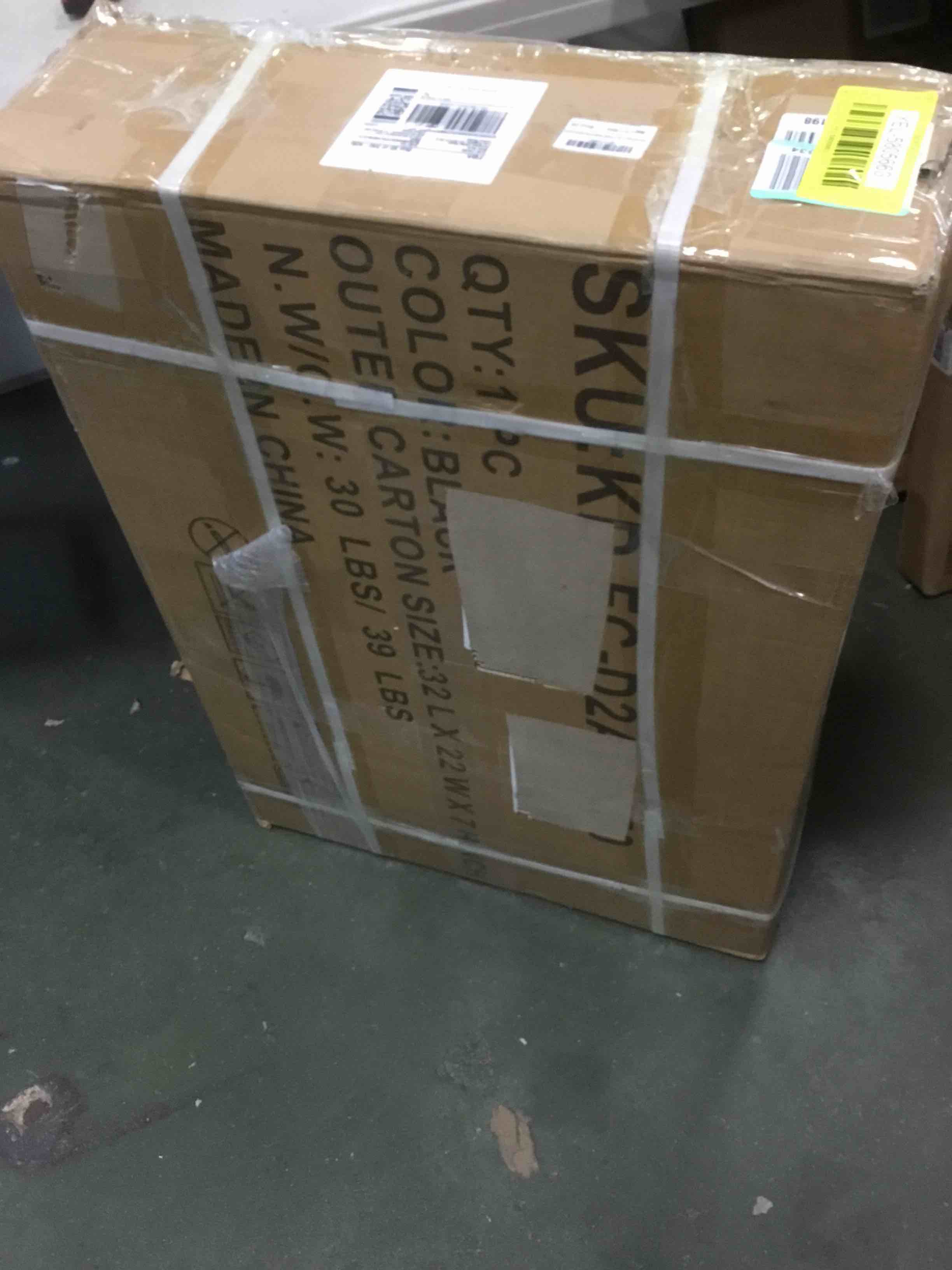 https://s3.amazonaws.com/lotting-images-prod/bidfta/YEL5805663_1705426357304.jpeg
