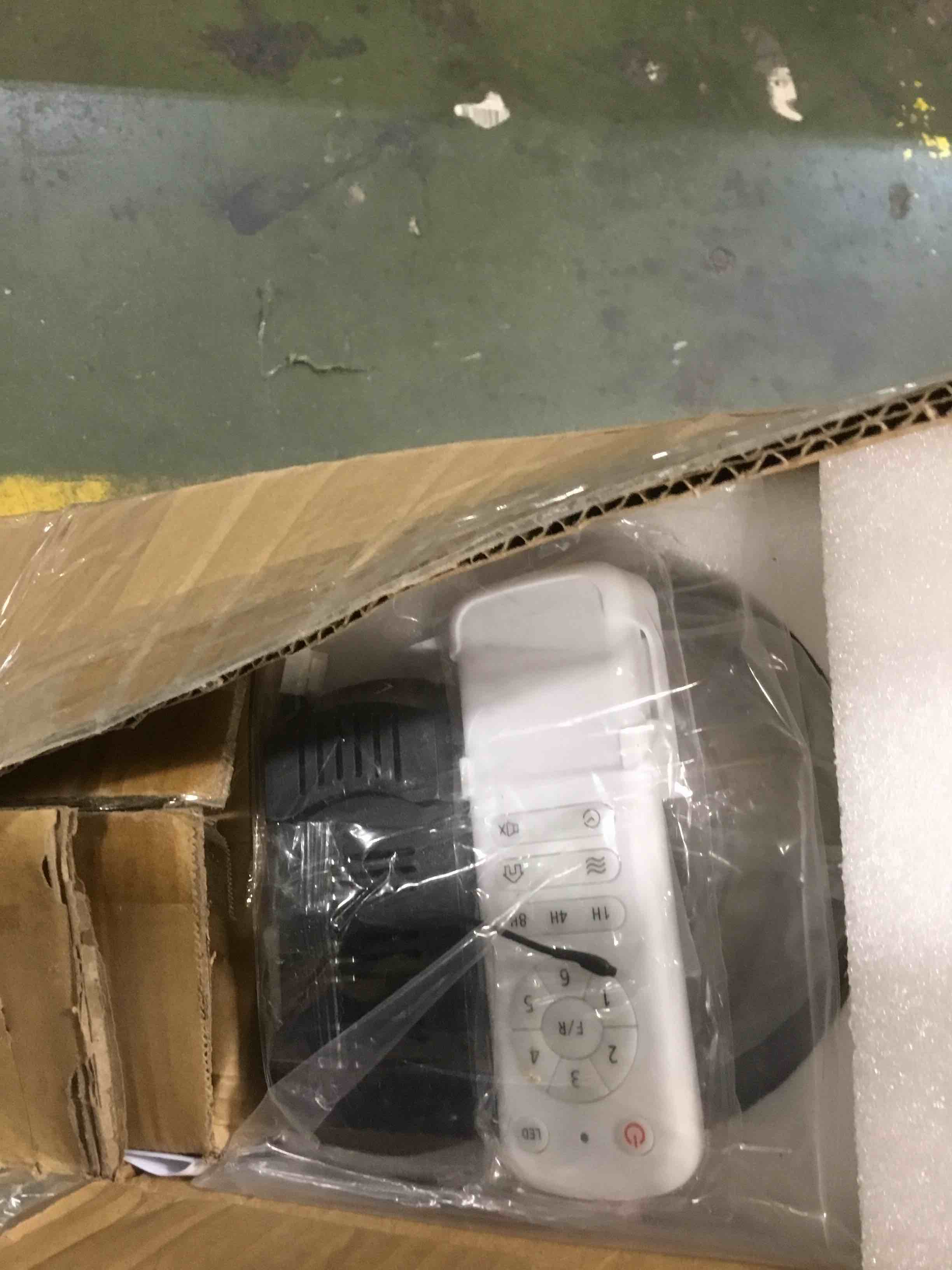 https://s3.amazonaws.com/lotting-images-prod/bidfta/YEL5806013_1705583065230.jpeg