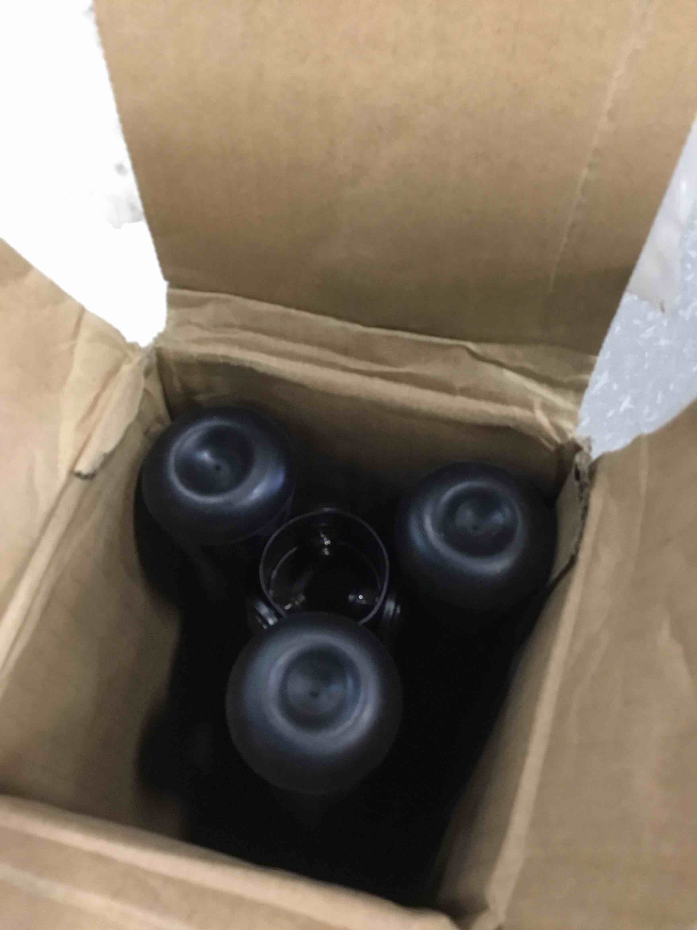 https://s3.amazonaws.com/lotting-images-prod/bidfta/YEL5806606_1705944346237.jpeg
