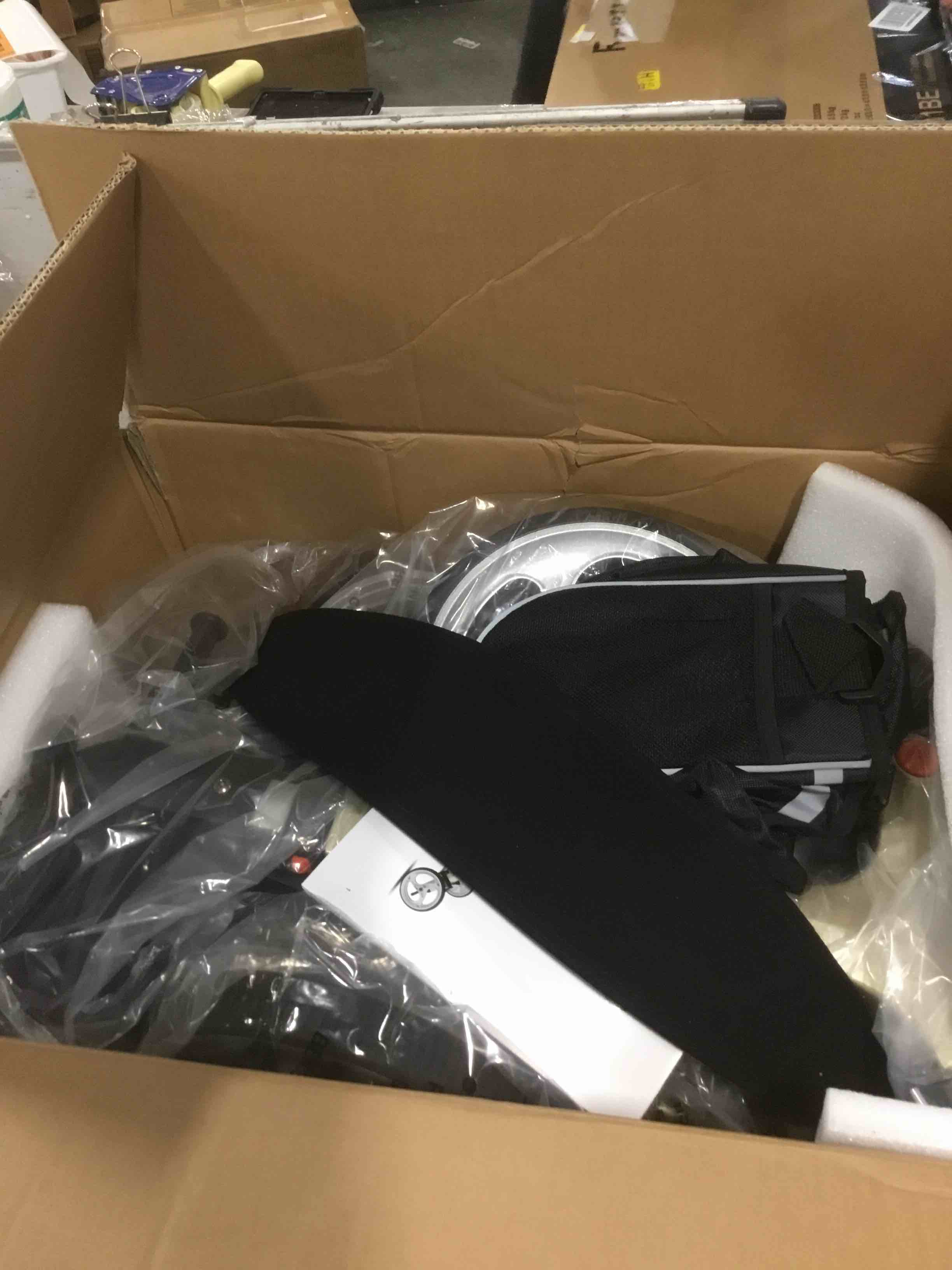 https://s3.amazonaws.com/lotting-images-prod/bidfta/YEL5806827_1706028246949.jpeg