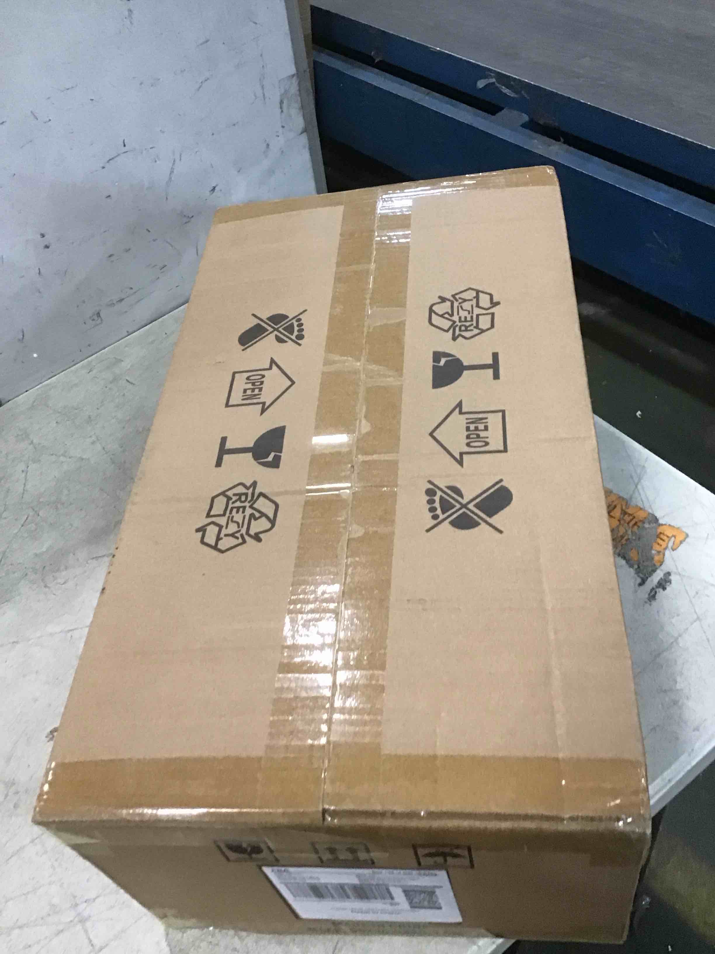 https://s3.amazonaws.com/lotting-images-prod/bidfta/YEL5808034_1706026011641.jpeg