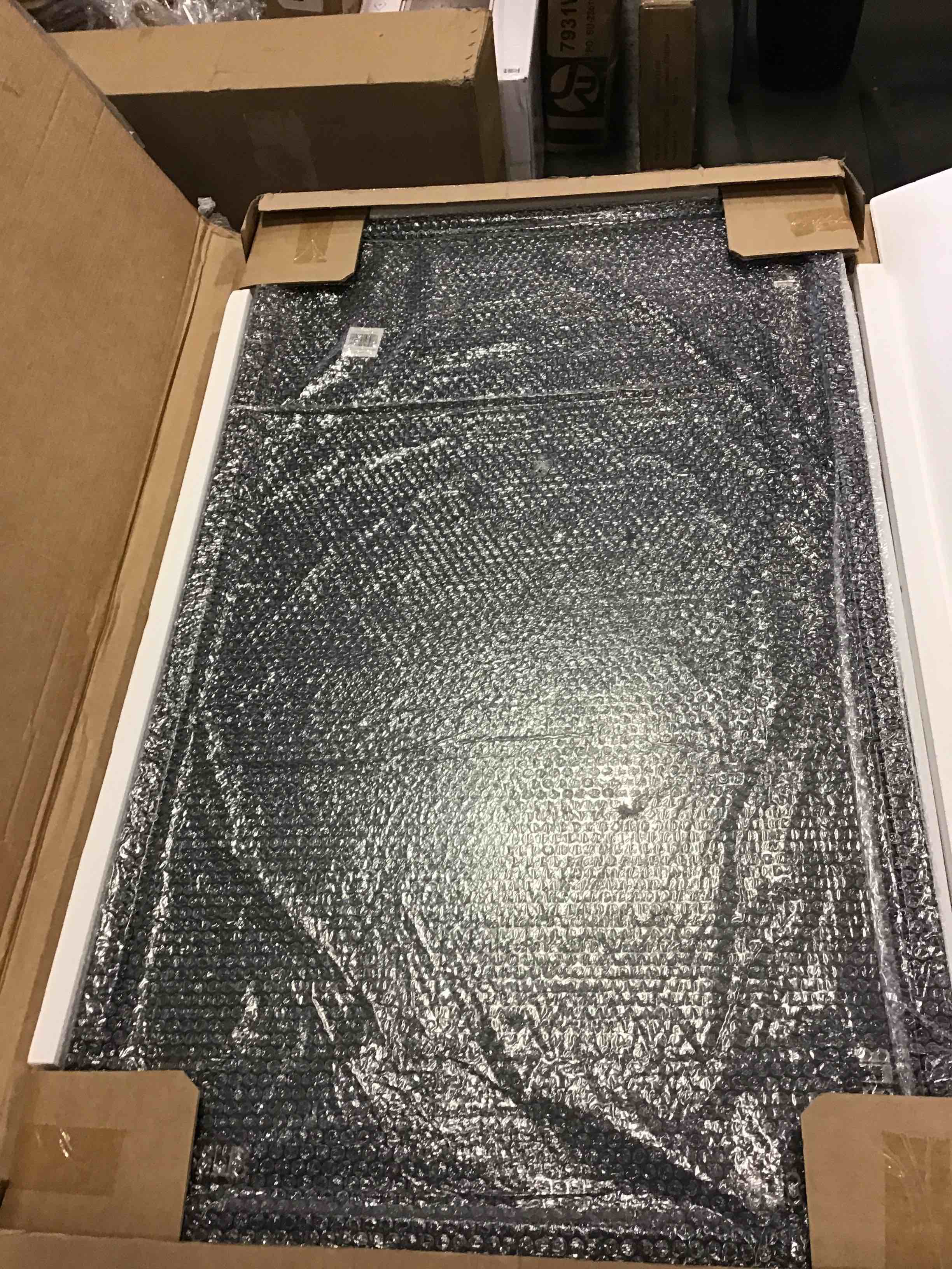 https://s3.amazonaws.com/lotting-images-prod/bidfta/YEL5810186_1705673330117.jpeg