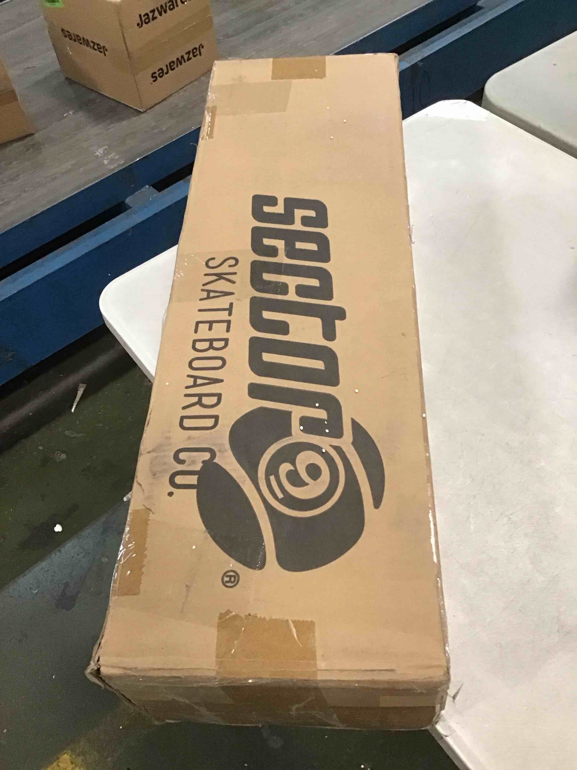 https://s3.amazonaws.com/lotting-images-prod/bidfta/YEL5812438_1706017458373.jpeg